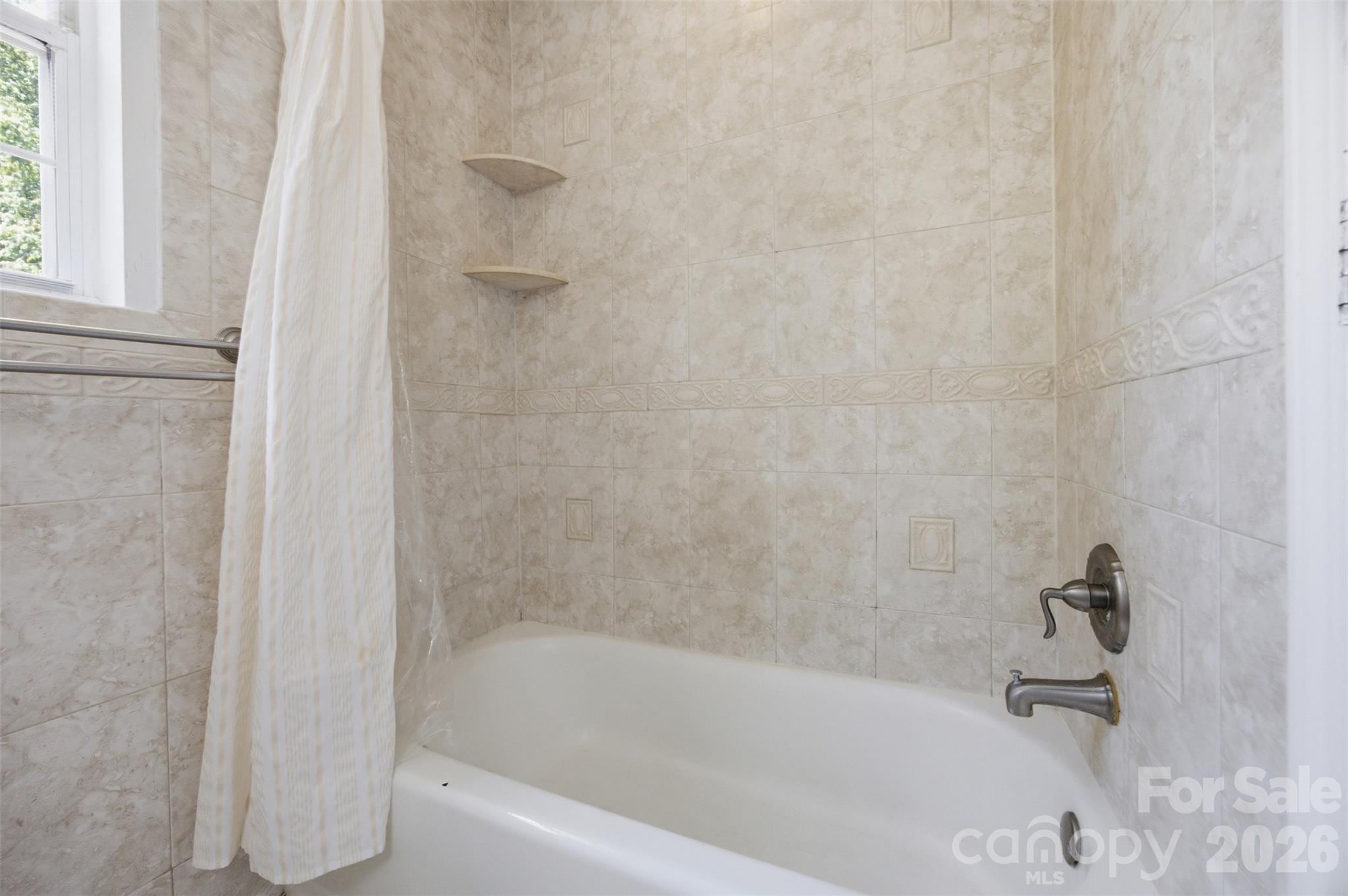 Single Family Residence at 154 Reep Road, Kings Mountain, photo 17 of 37