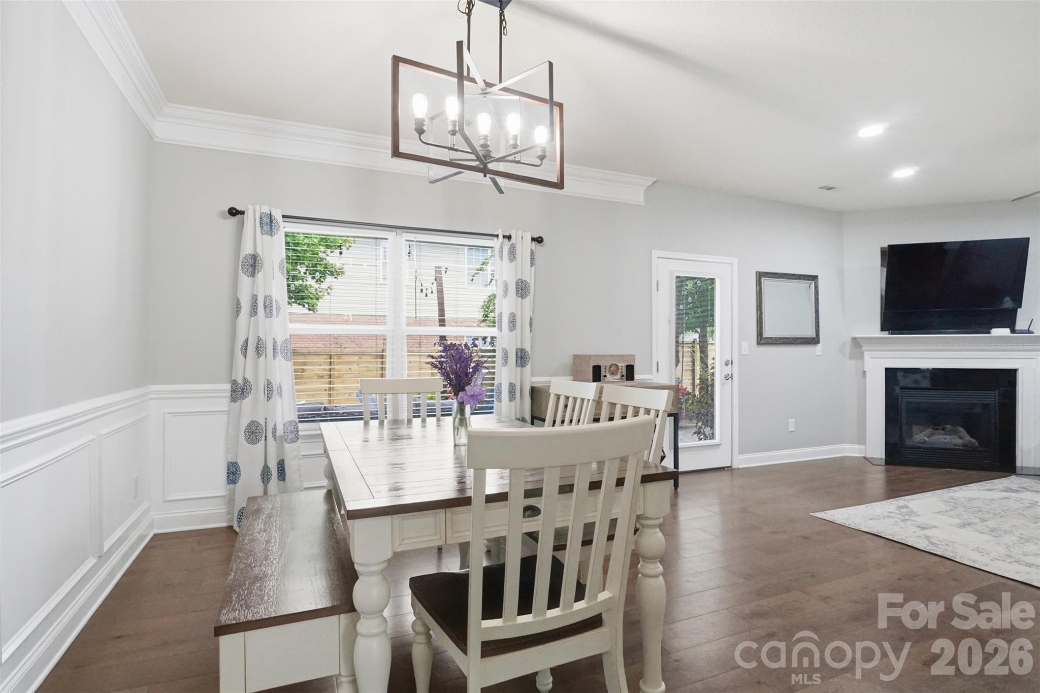 Large dining area in open concept living room! - 835 Estuary Court, Rock Hill
