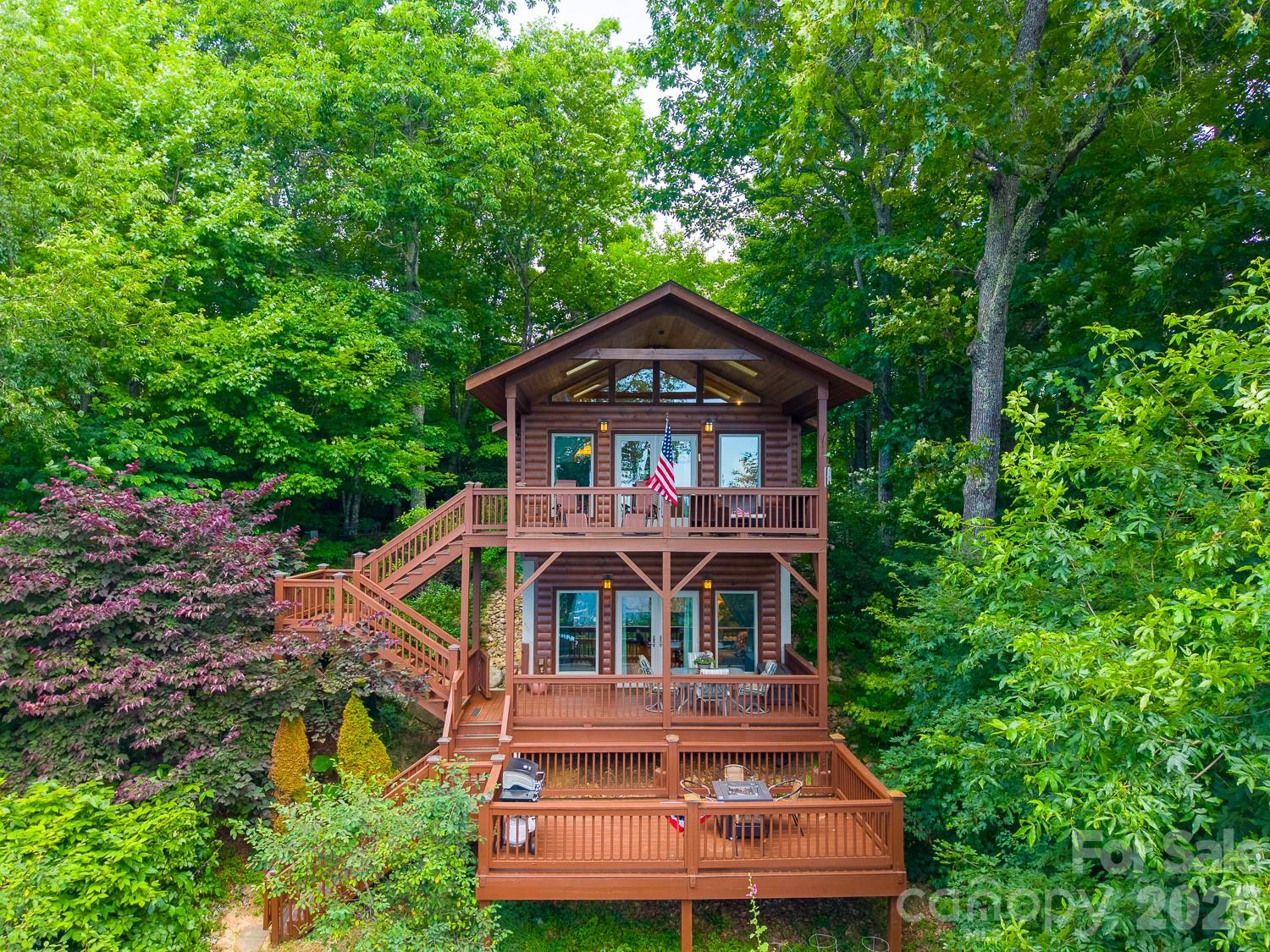 Single Family Residence at 760 Woody Lane, Waynesville, photo 5 of 24