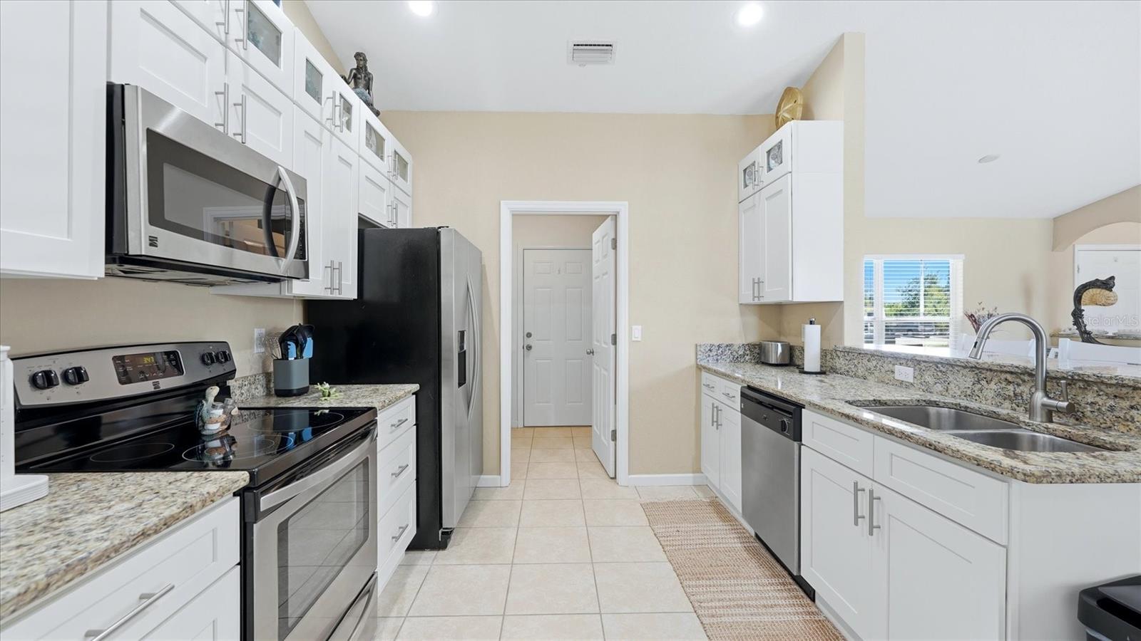 NEW Kitchen Cabinets - 10379 CALUMET BLVD, PORT CHARLOTTE
