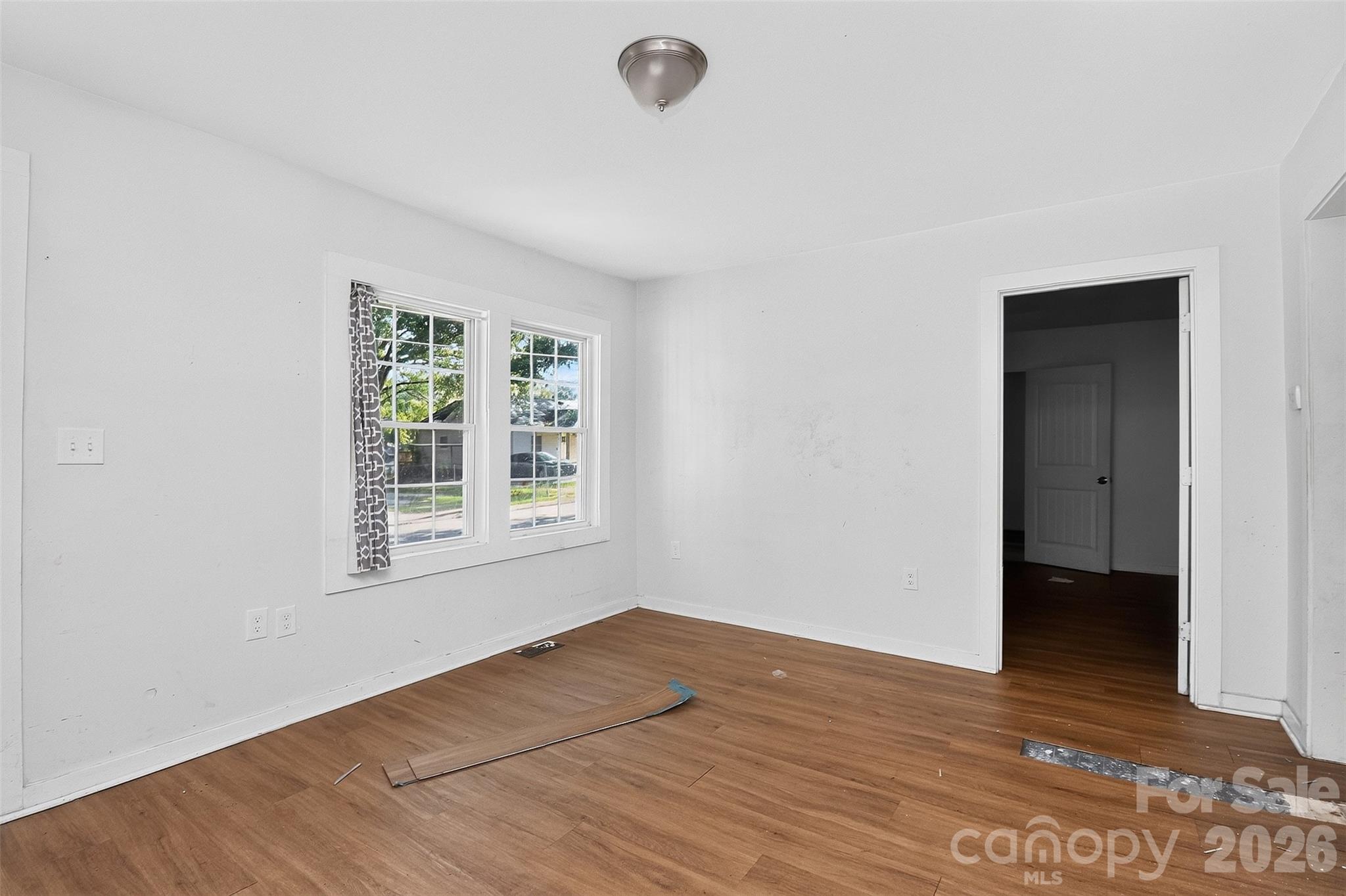 Single Family Residence at 905 Rankin Avenue, Gastonia, photo 17 of 31