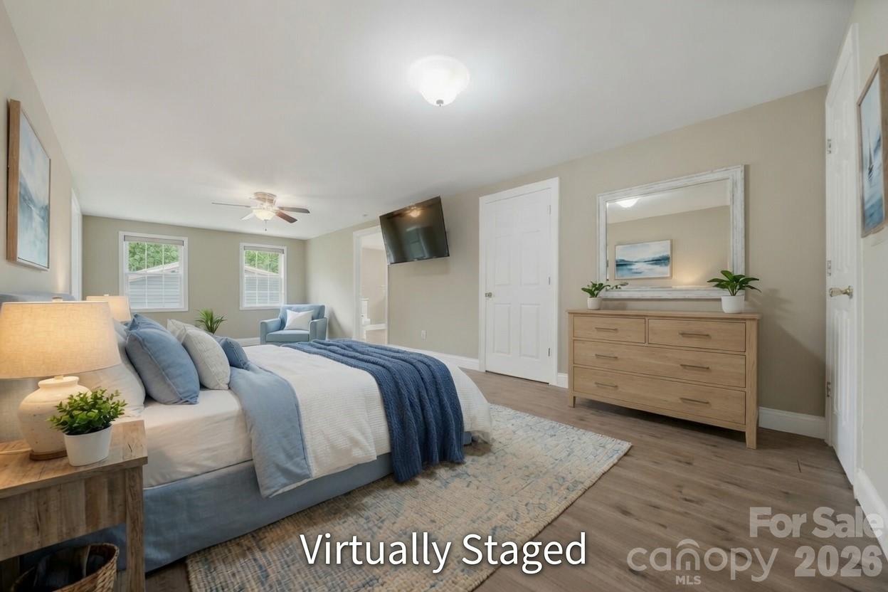 Single Family Residence at 4520 Lake Drive, Sherrills Ford, photo 21 of 42