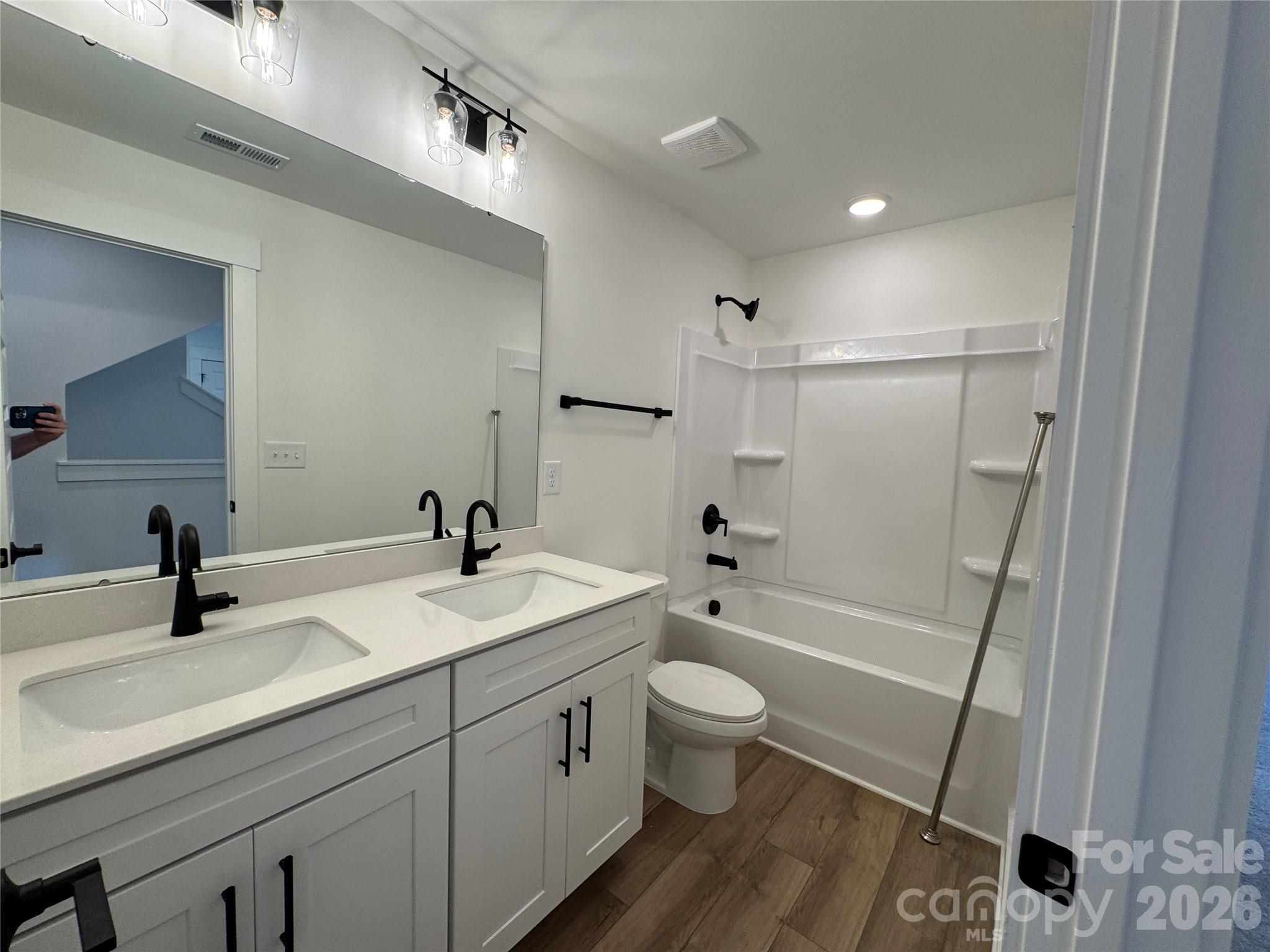 Bathroom 2 - 2265 Tabor Road, Sherrills Ford