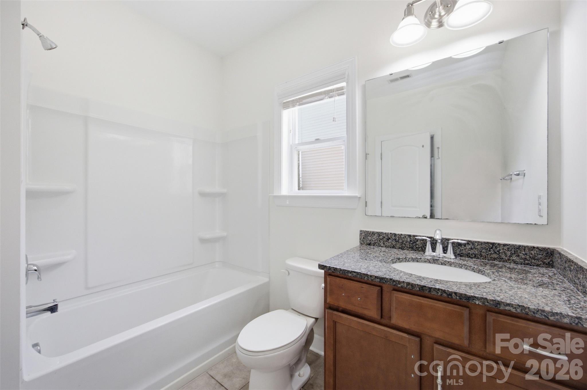 Full bath on the main level - 423 Fischer Road, Fort Mill