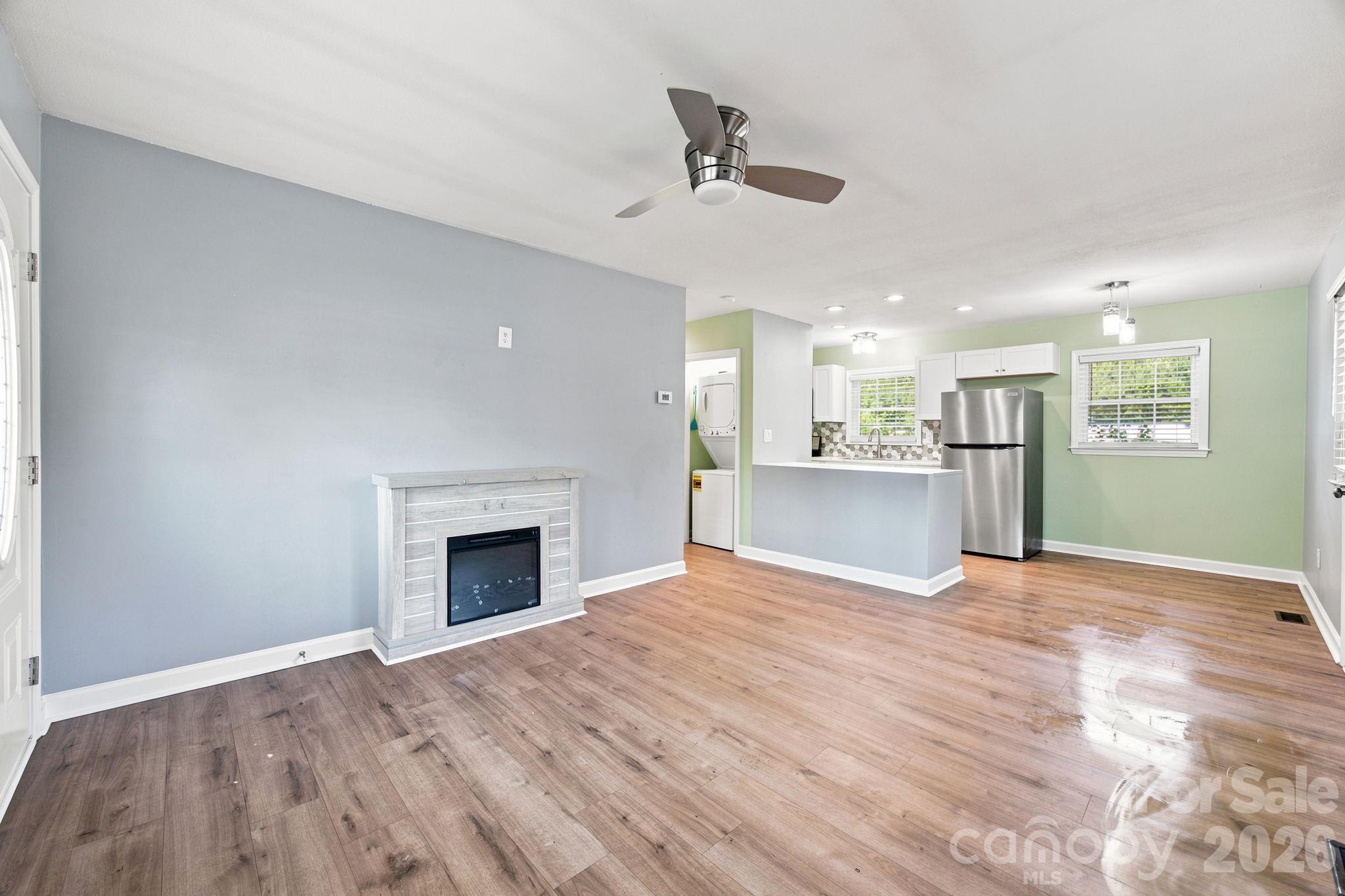 Single Family Residence at 400 Olin Drive, Waxhaw, photo 15 of 40