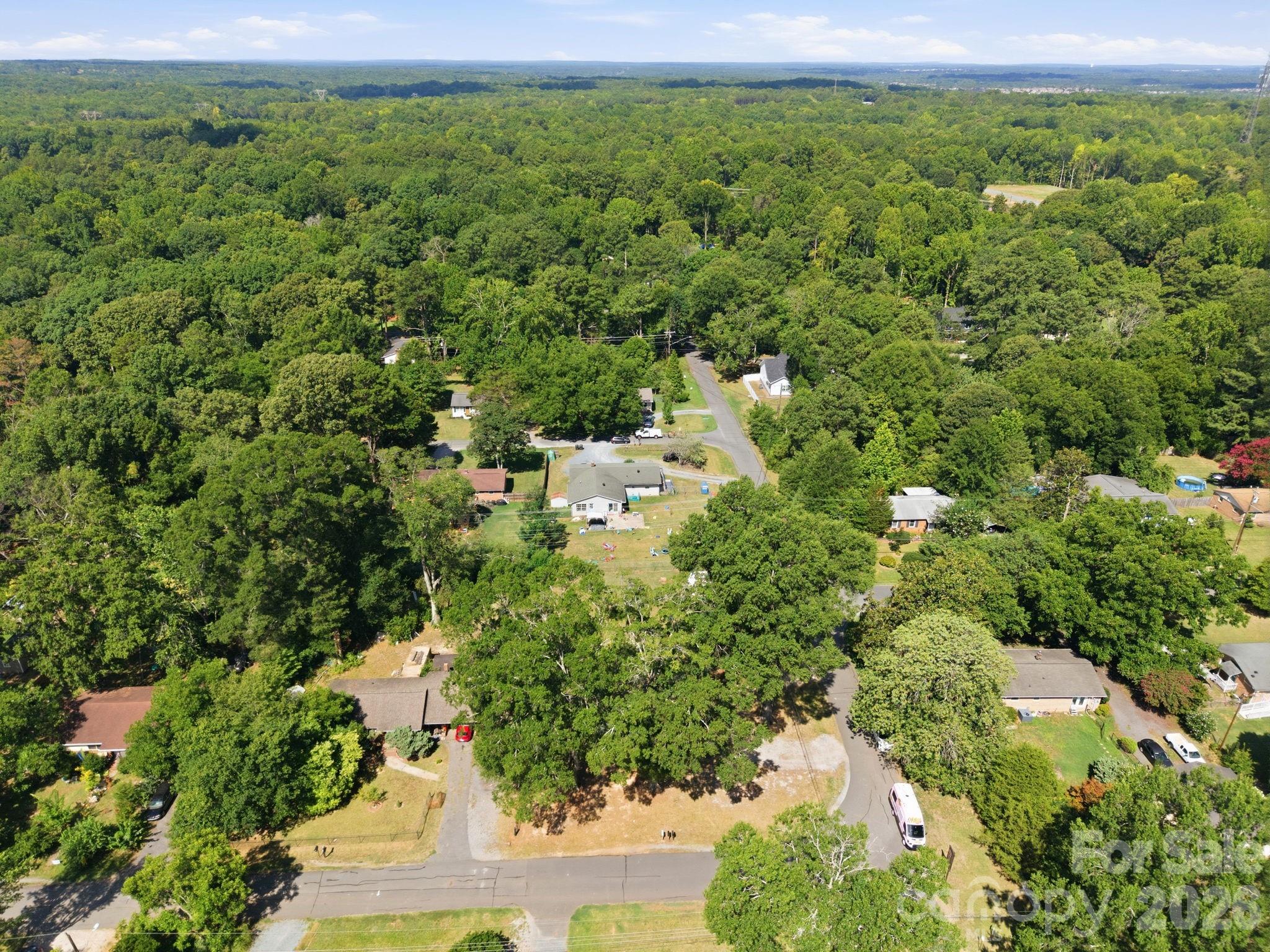 Single Family Residence at 400 Olin Drive, Waxhaw, photo 30 of 40