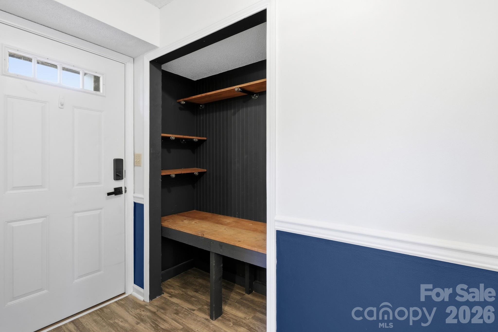 Built-In Entry Bench with Storage - 2705 Deermouse Way, Hendersonville