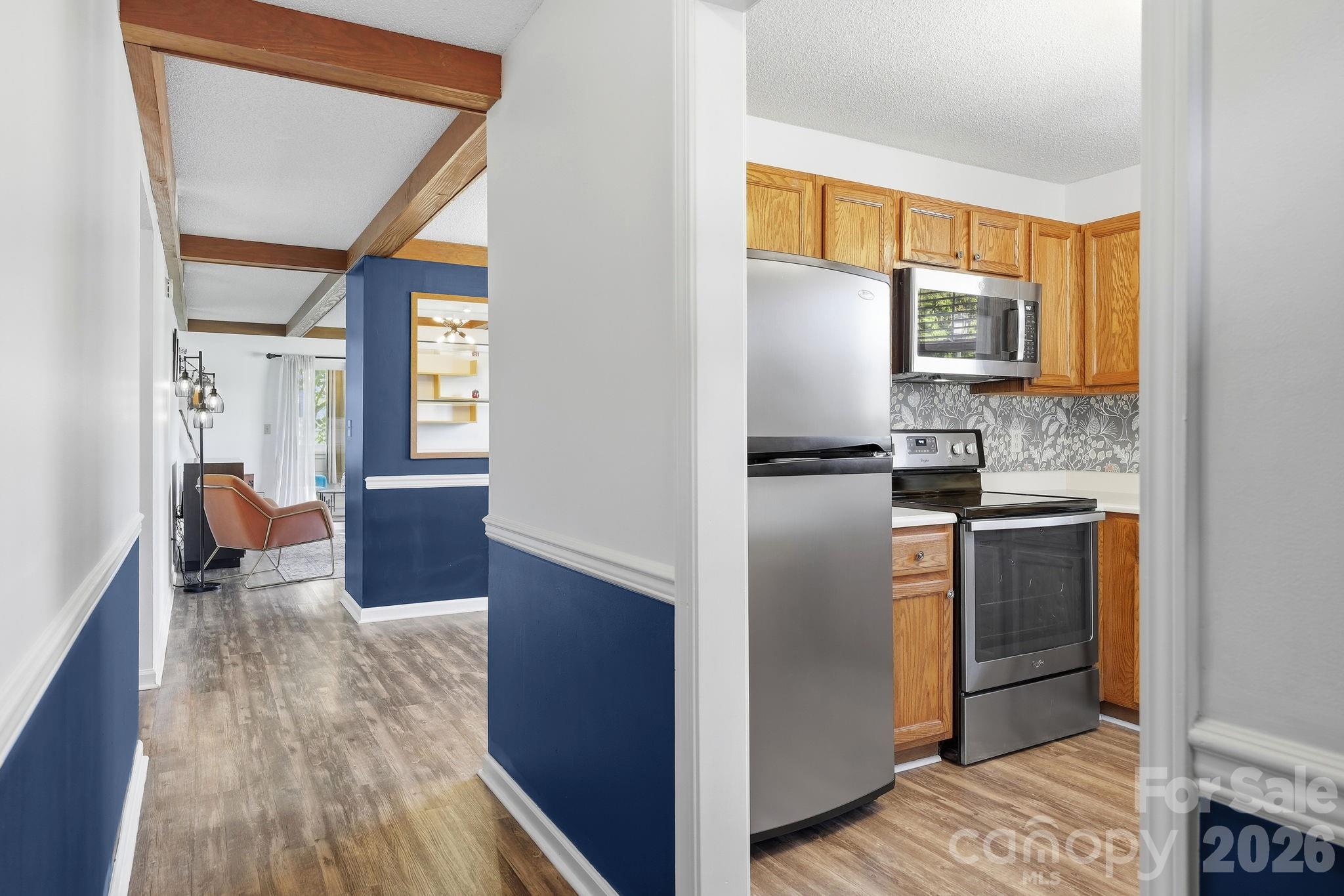 Condominium at 2705 Deermouse Way, Hendersonville, photo 4 of 47