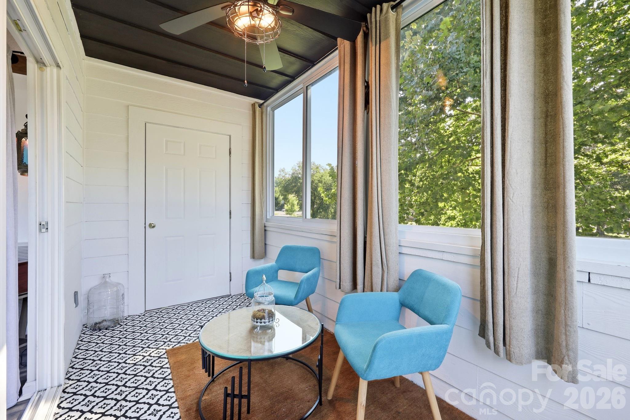 Sunroom - 2705 Deermouse Way, Hendersonville