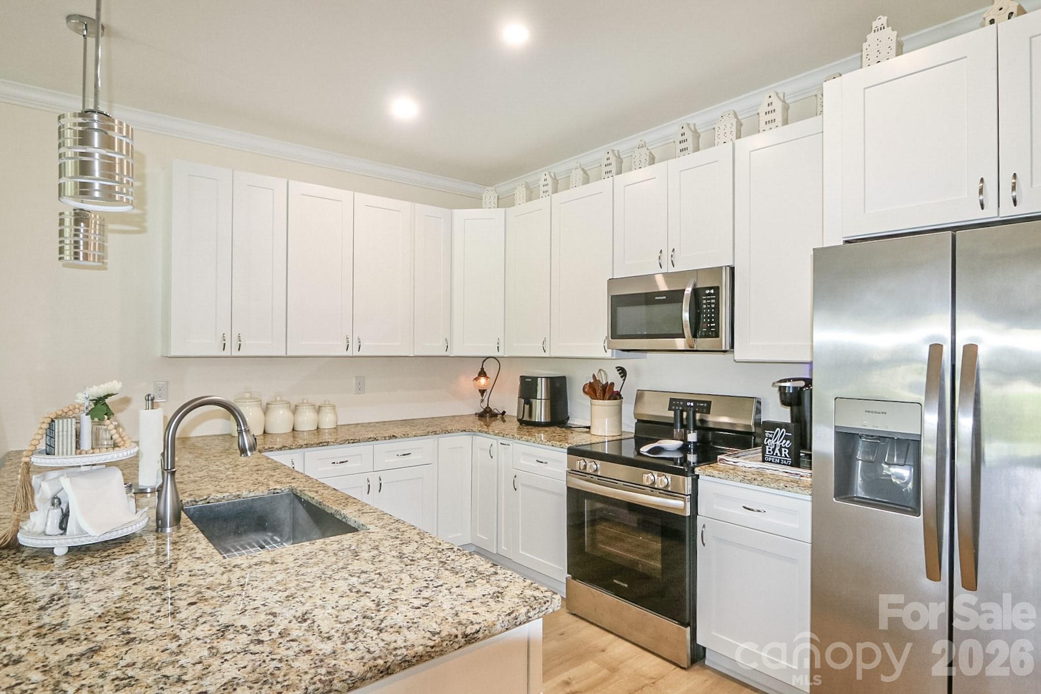 Single Family Residence at 1307 Unifi Industrial Drive, Yadkinville, photo 6 of 35