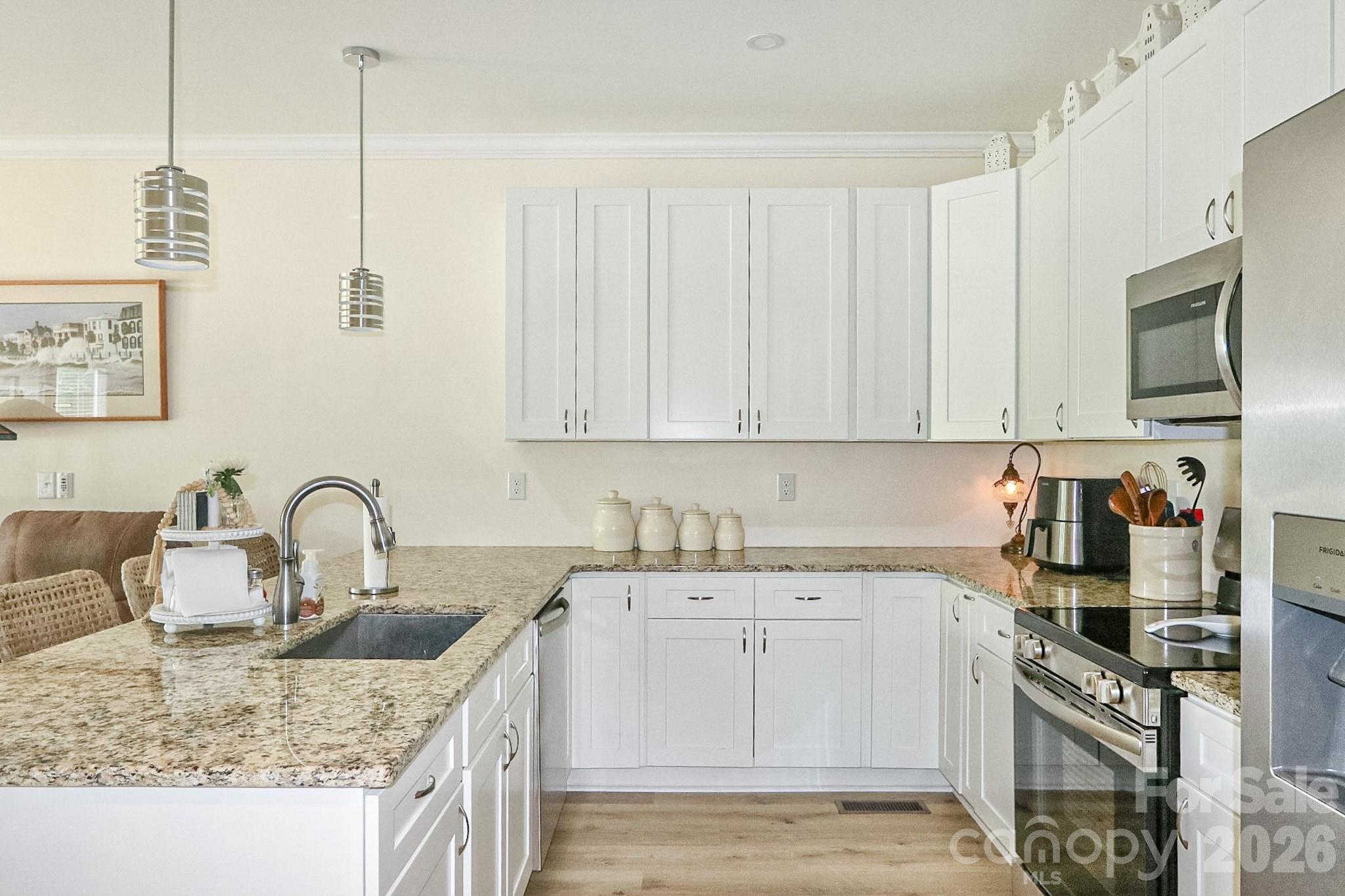 Single Family Residence at 1307 Unifi Industrial Drive, Yadkinville, photo 9 of 35