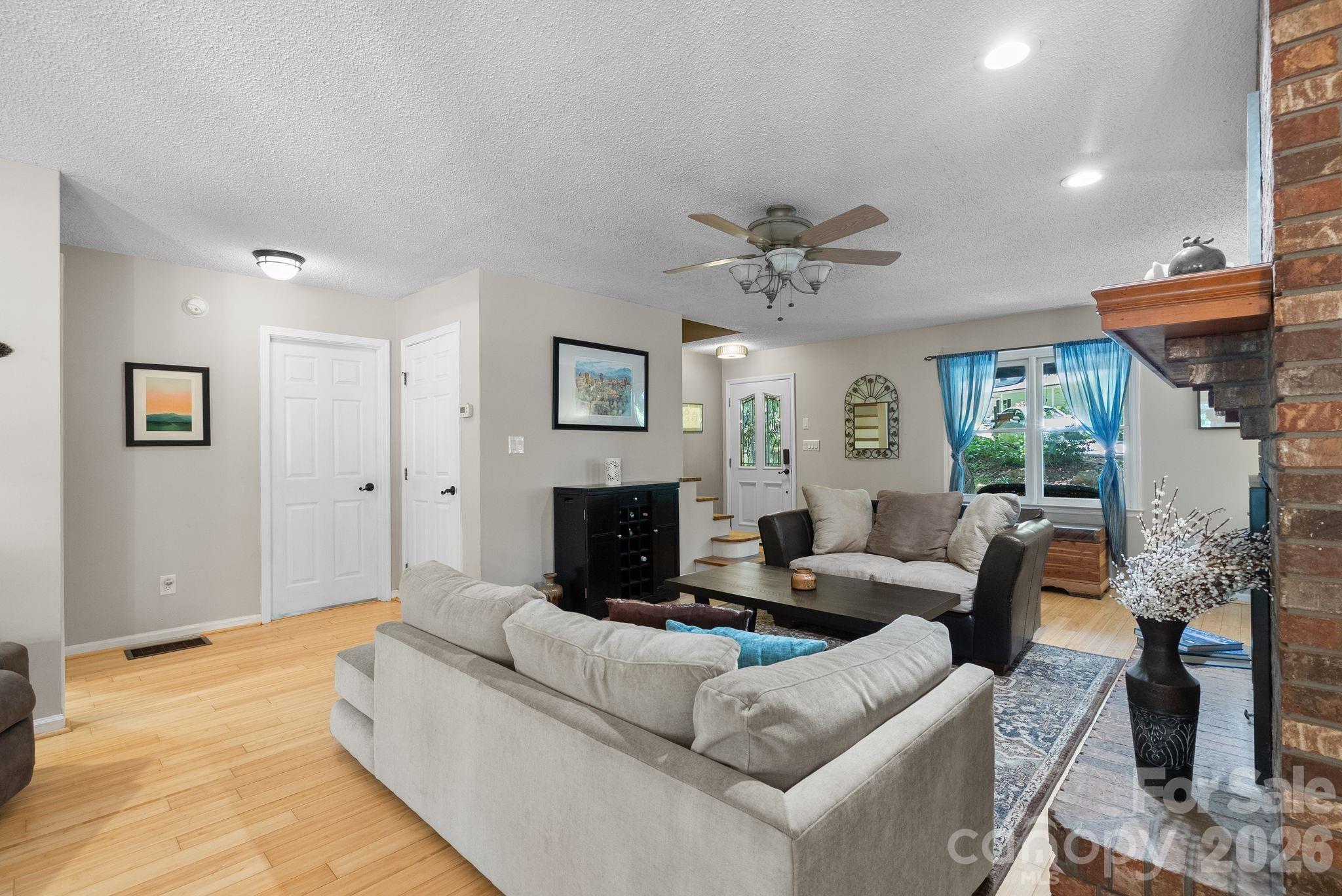 Single Family Residence at 15 Forest Ridge Lane, Weaverville, photo 13 of 48
