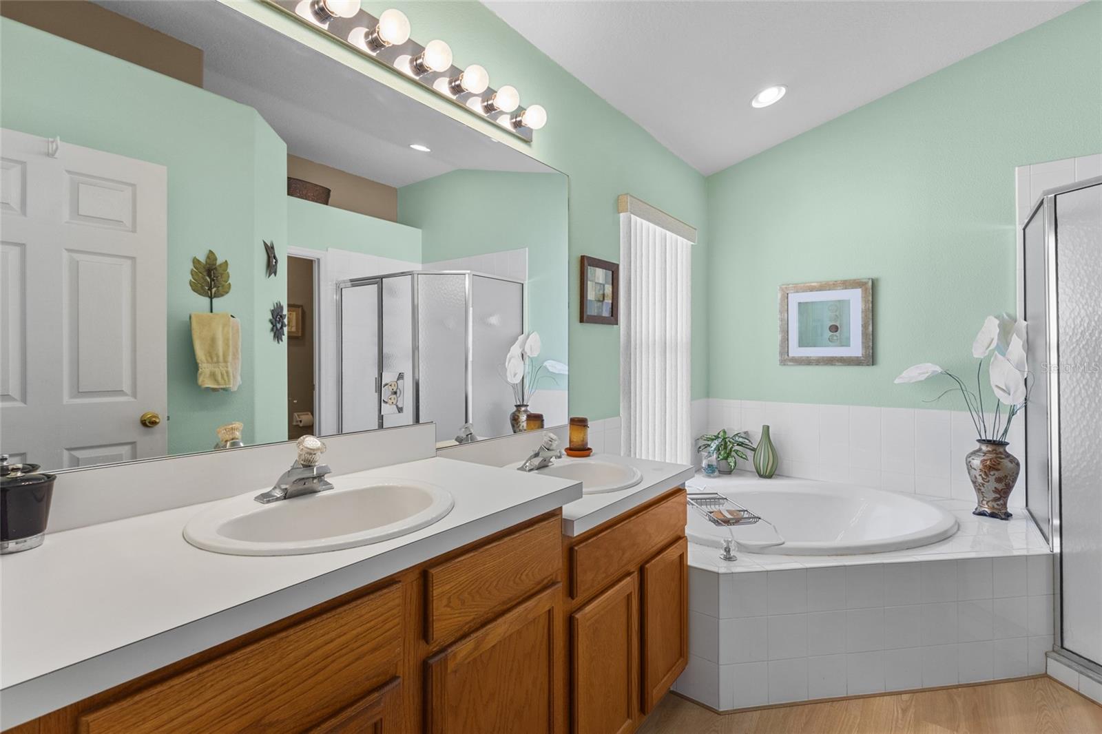 Single Family Residence at 12530 ROCKROSE GLN, BRADENTON, photo 20 of 46