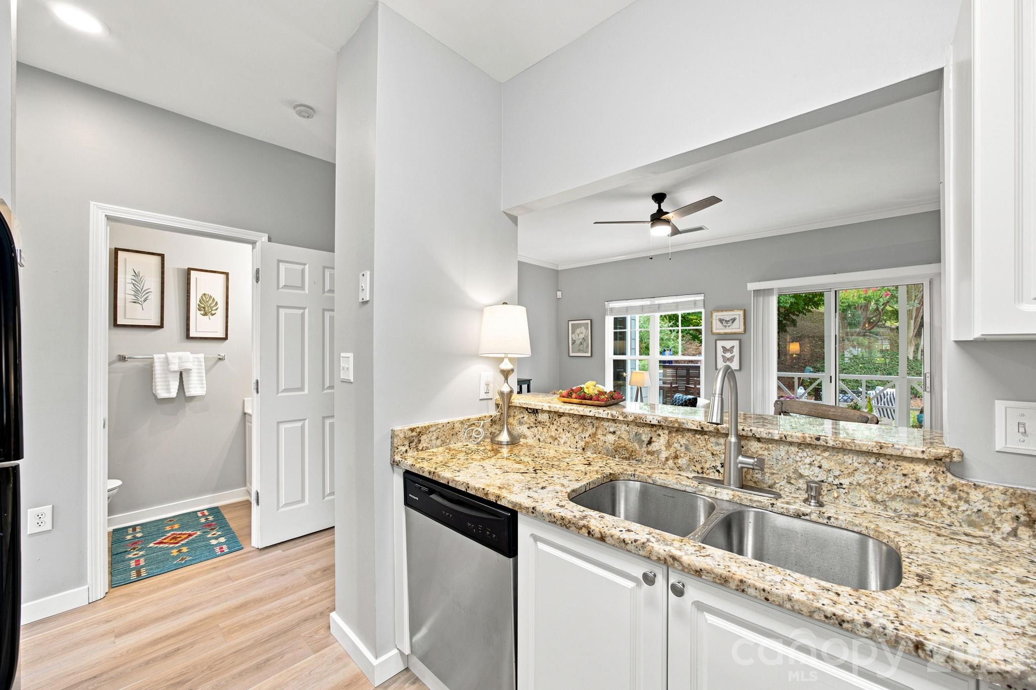 Townhouse at 18731 Silver Quay Drive, Cornelius, photo 12 of 36