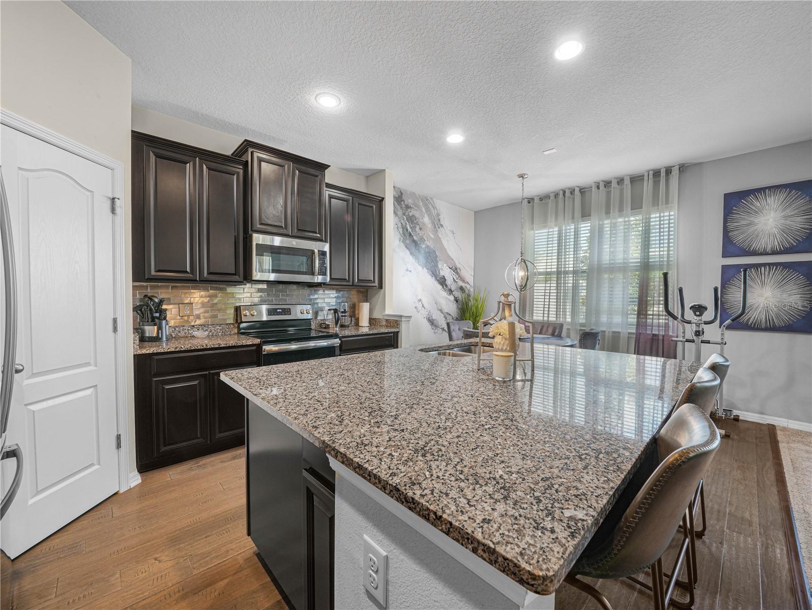 Single Family Residence at 184 WHIRLAWAY DR, DAVENPORT, photo 14 of 45