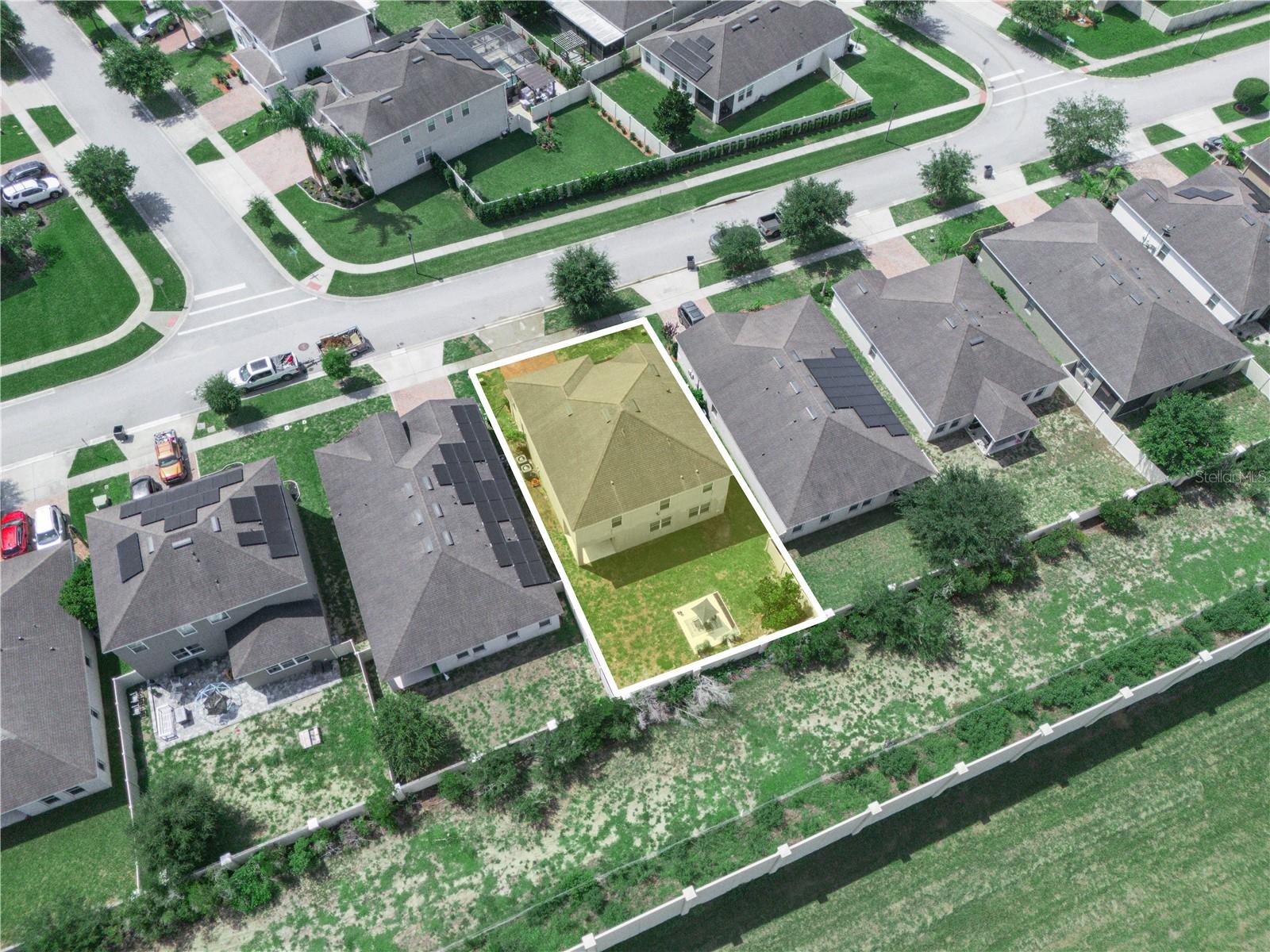 Single Family Residence at 184 WHIRLAWAY DR, DAVENPORT, photo 43 of 45