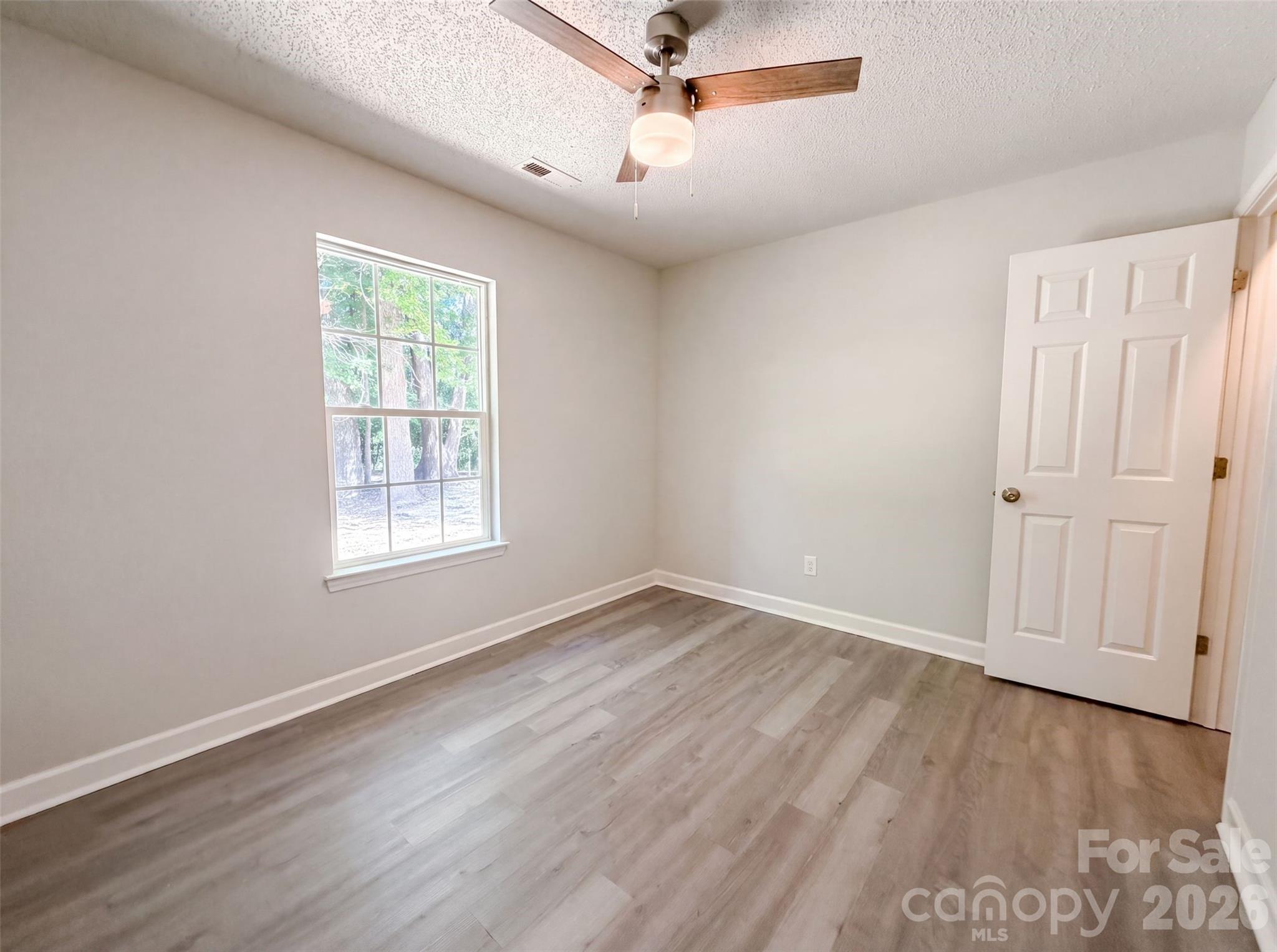 Single Family Residence at 2223 Mancke Drive, Rock Hill, photo 12 of 15