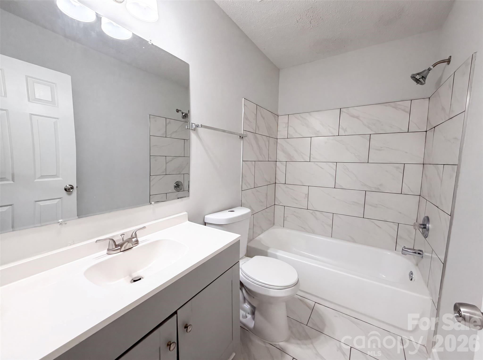Single Family Residence at 2223 Mancke Drive, Rock Hill, photo 13 of 15