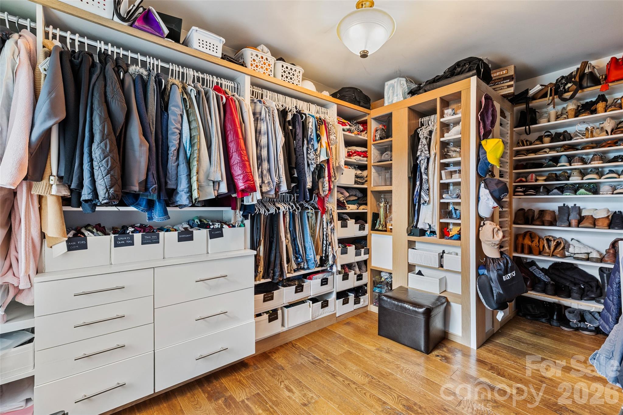 Large primary closet - 3375 Blue Jay Pass, Fort Mill