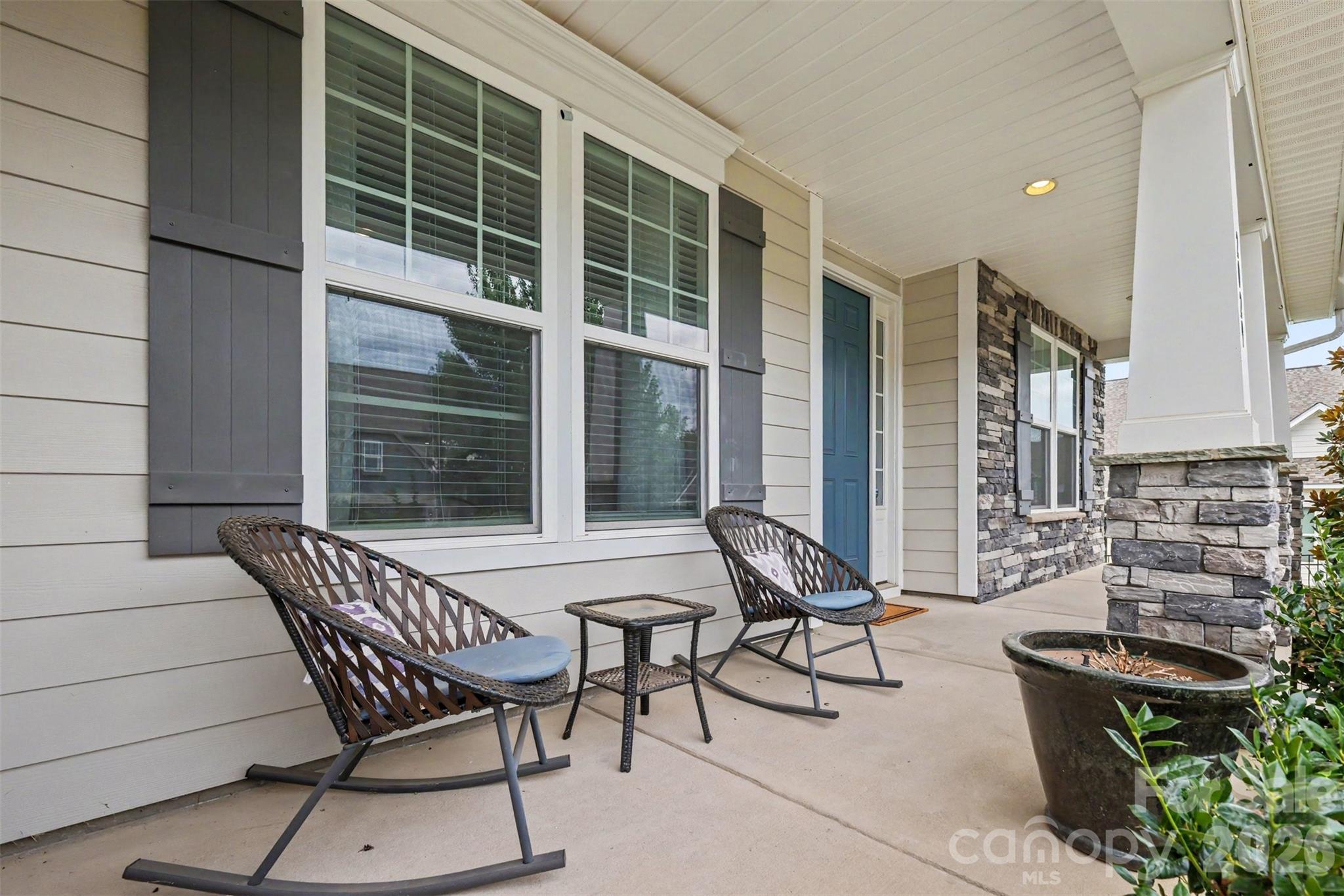 Single Family Residence at 2029 Oliver Terrace, Fort Mill, photo 4 of 35