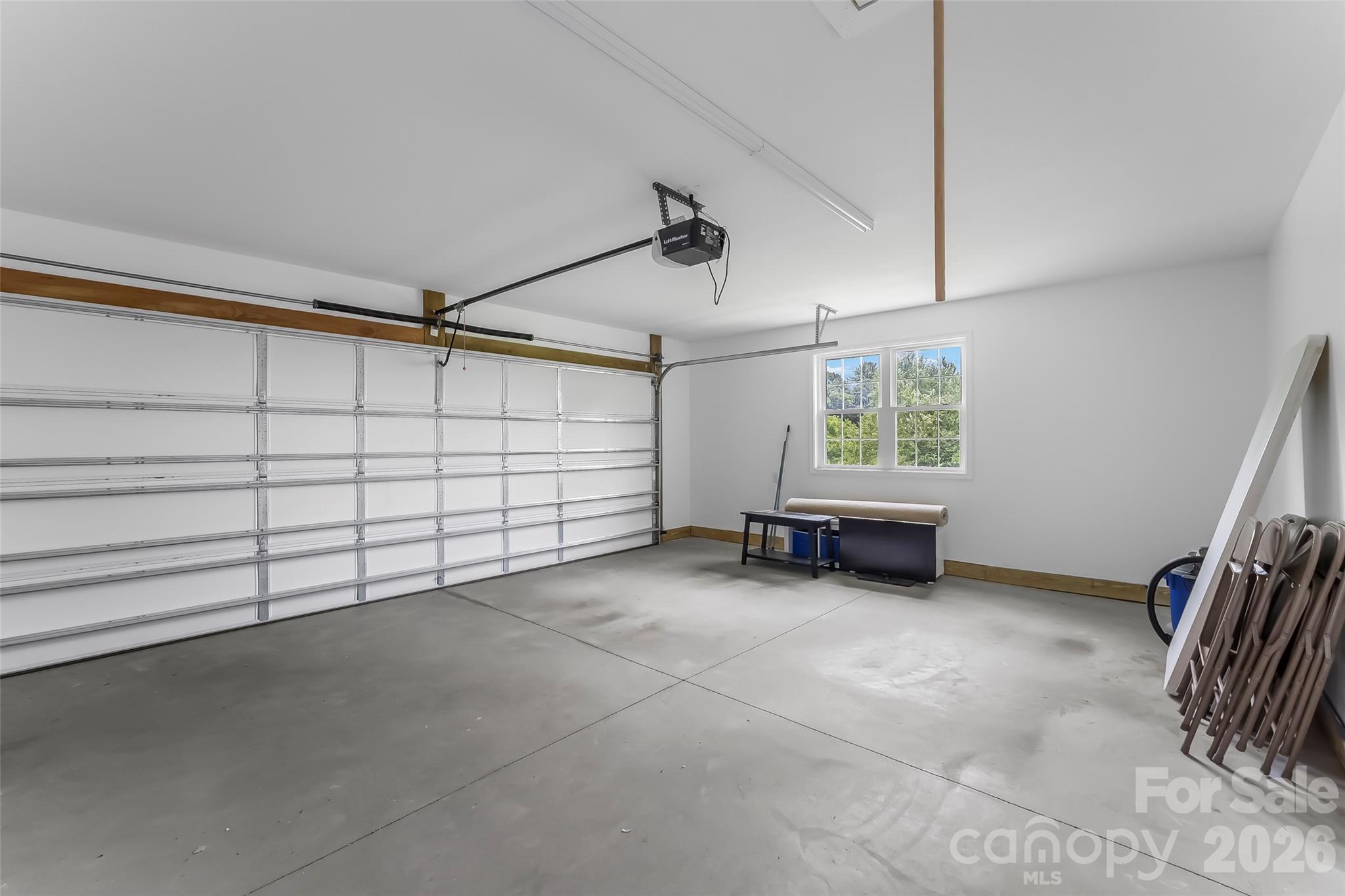 Single Family Residence at 4683 Hickory Nut Ridge Road, Granite Falls, photo 9 of 36