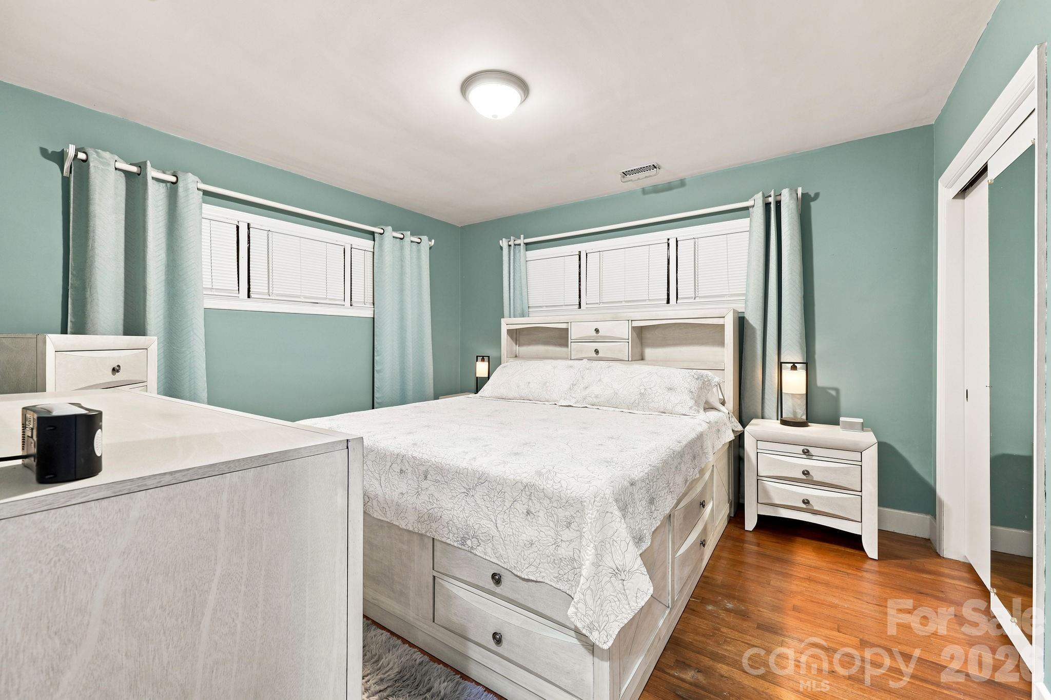 Single Family Residence at 138 Circle Drive, Thomasville, photo 15 of 36