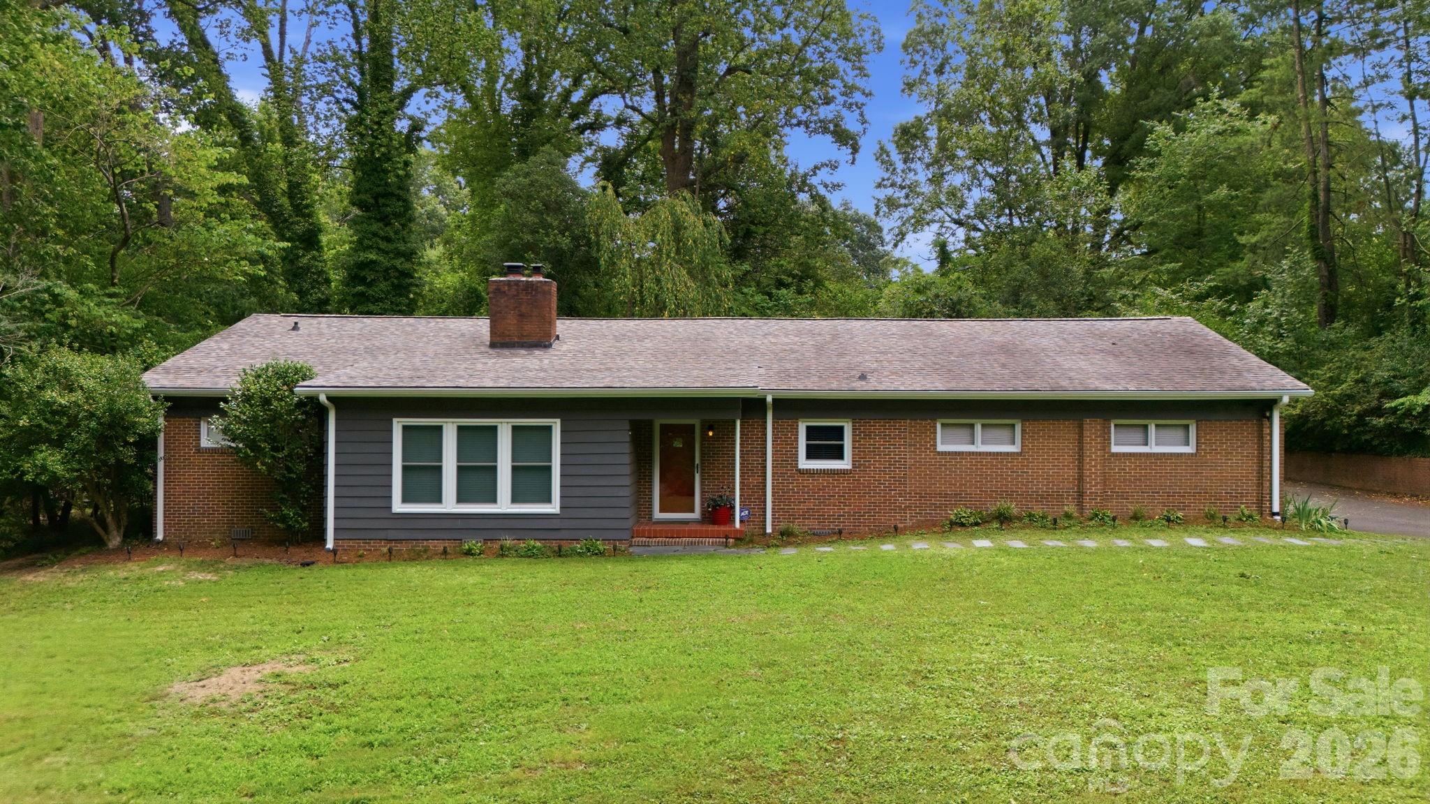 Single Family Residence at 138 Circle Drive, Thomasville, photo 34 of 36