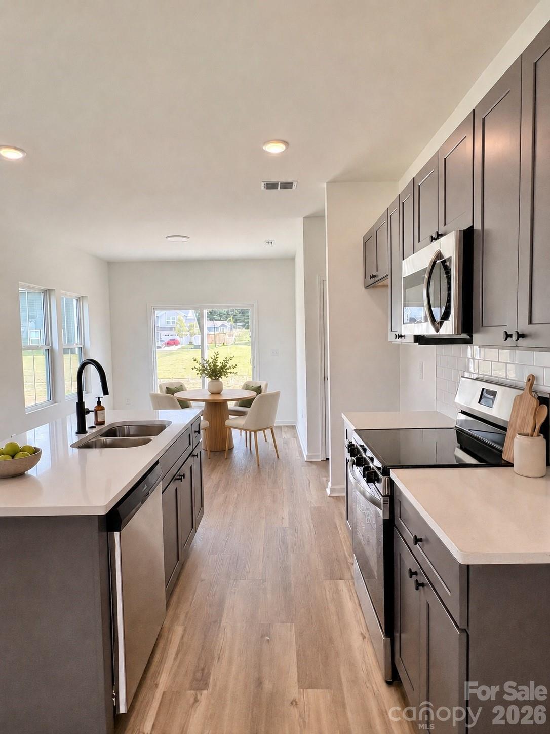 Single Family Residence at 3190 Lavender Lane, Kannapolis, photo 3 of 15