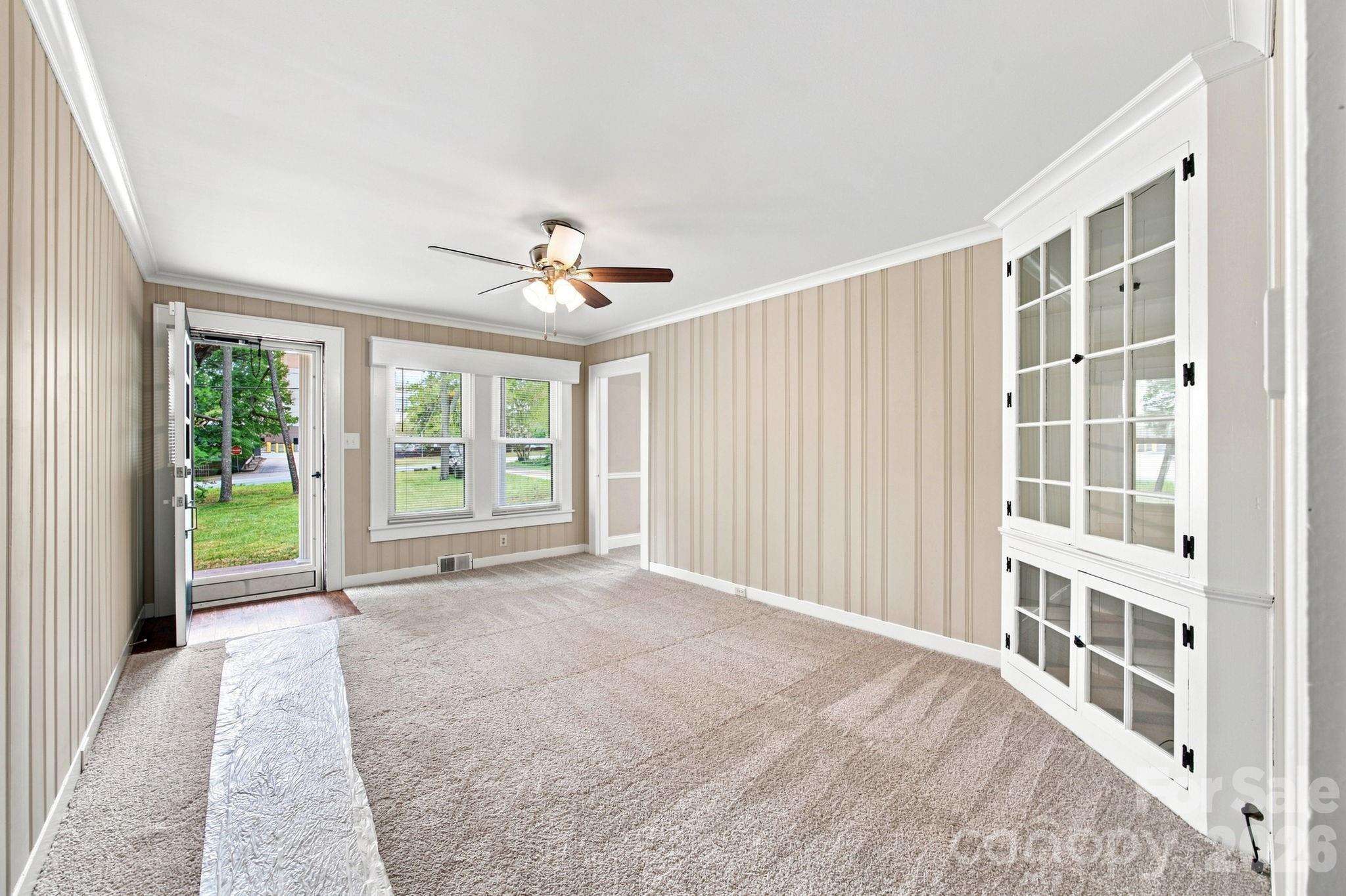 Single Family Residence at 110 Confederate Avenue, Salisbury, photo 4 of 40