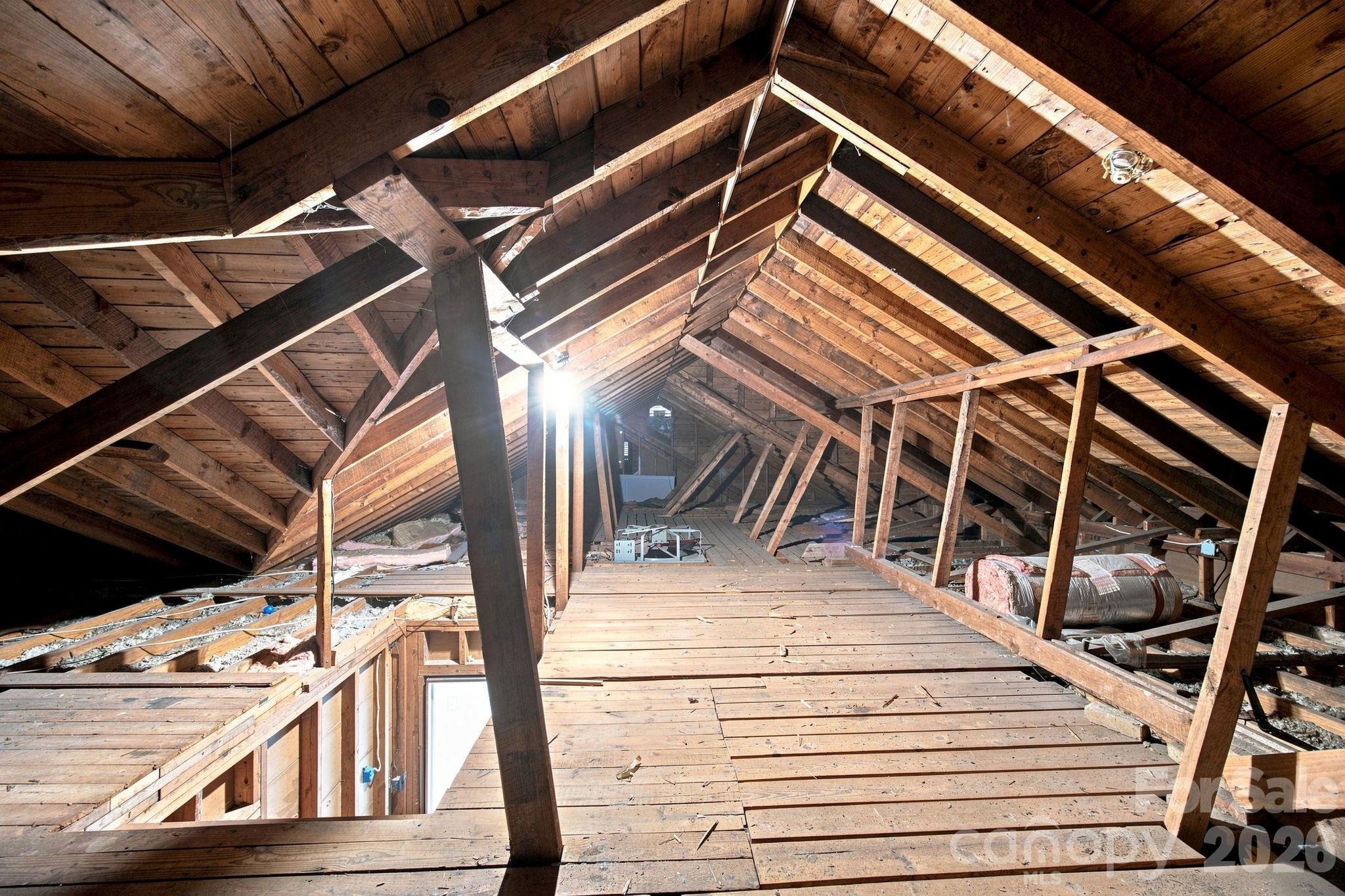 Attic Space - 110 Confederate Avenue, Salisbury