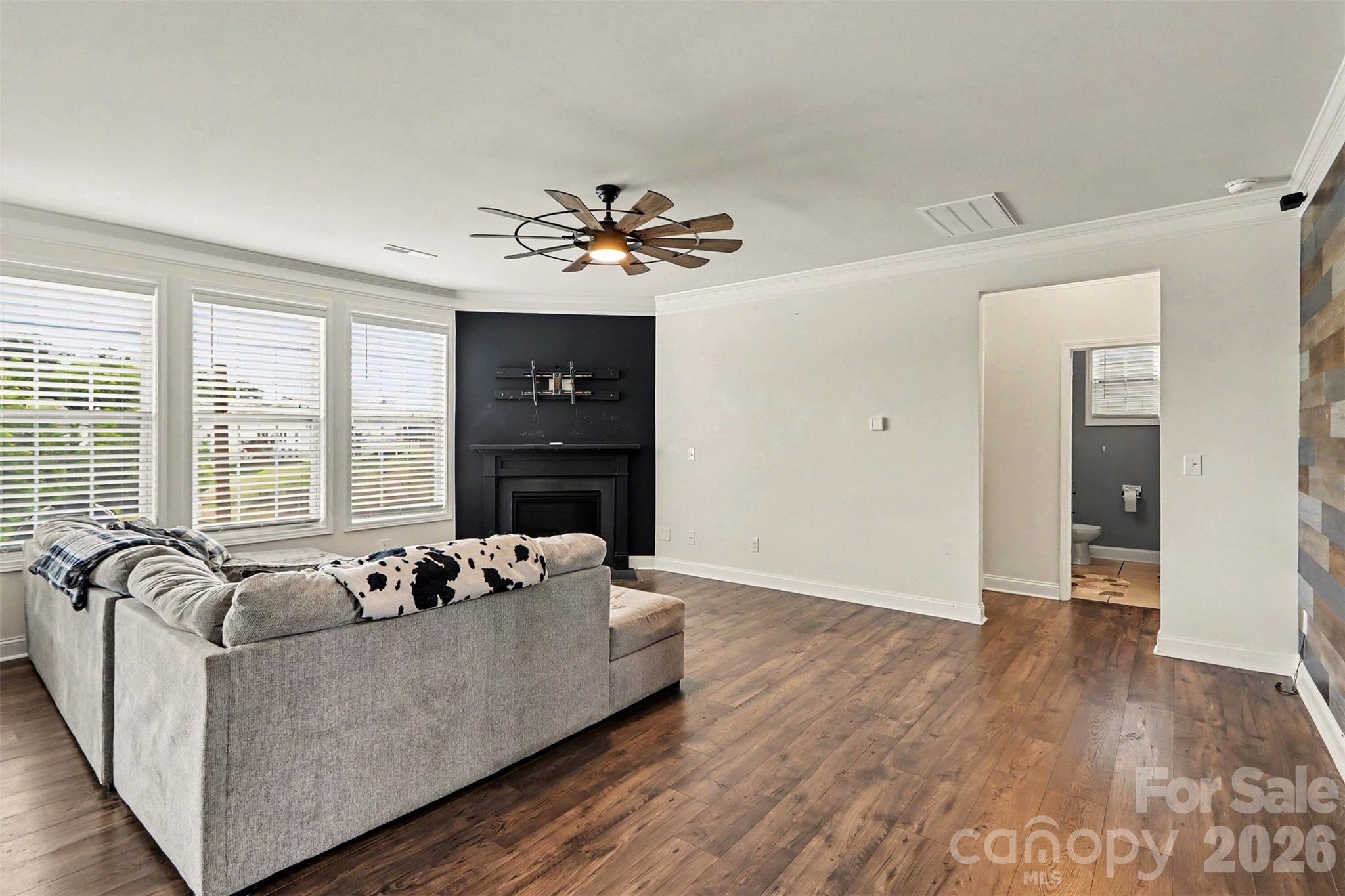 Living room - 124 Championship Drive, Mooresville