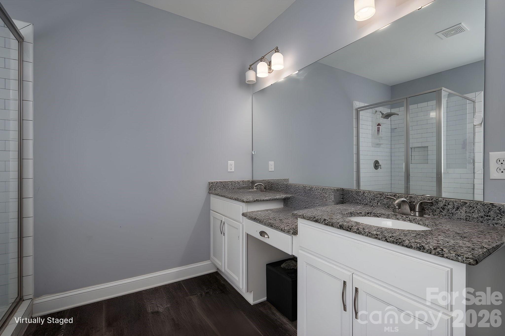 Single Family Residence at 955 Robinson Road, Gastonia, photo 14 of 45