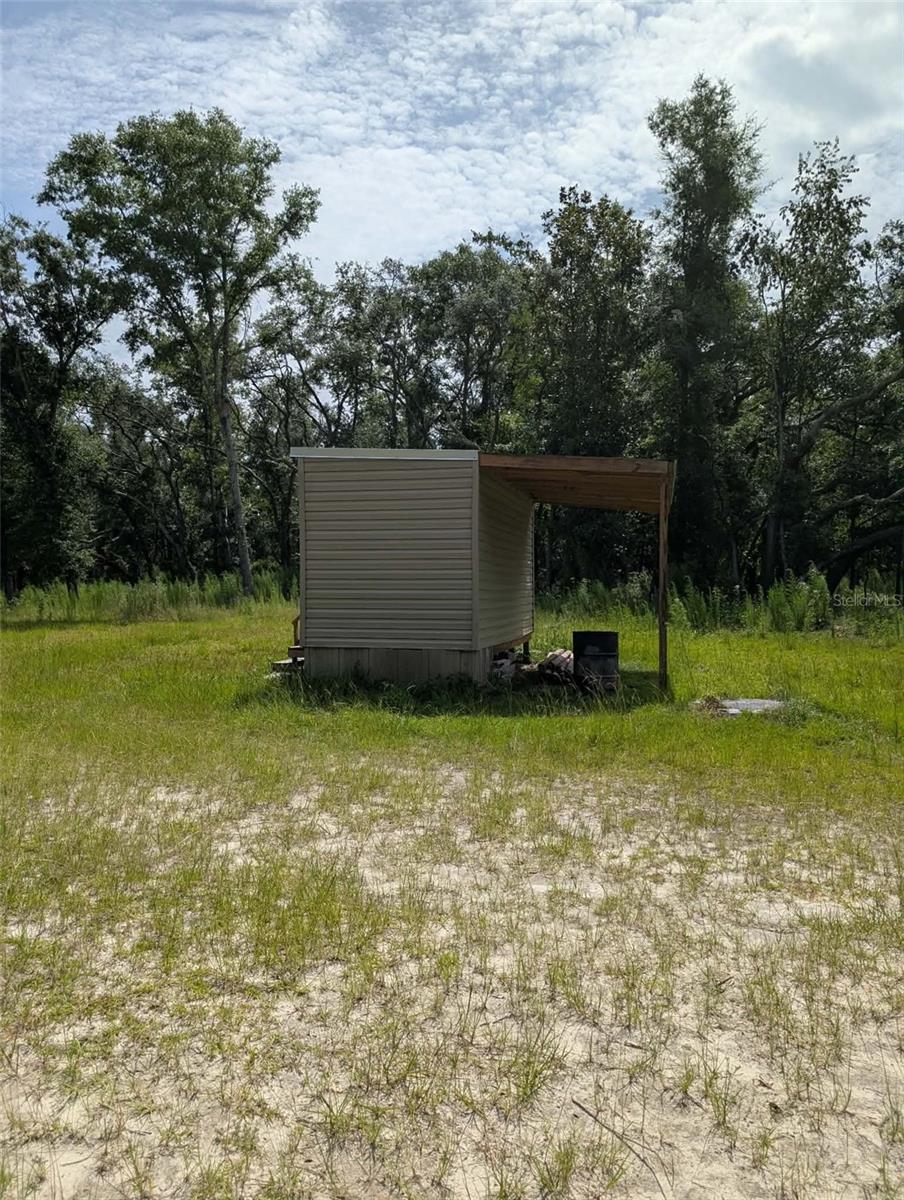 Manufactured Home at 933 NE FIR ST, PINETTA, photo 17 of 20