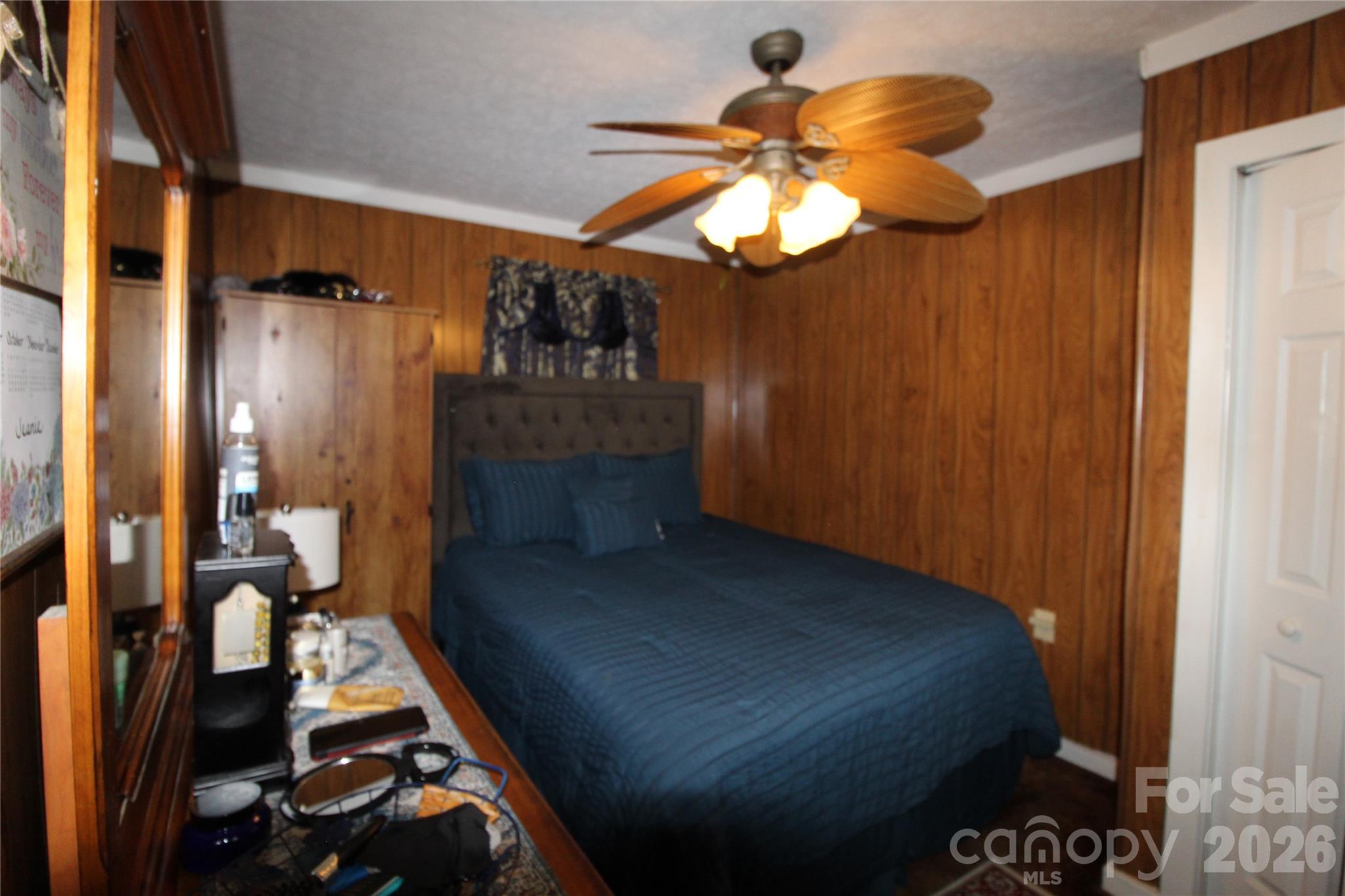 Single Family Residence at 438 Folk Street NW, Lenoir, photo 9 of 26