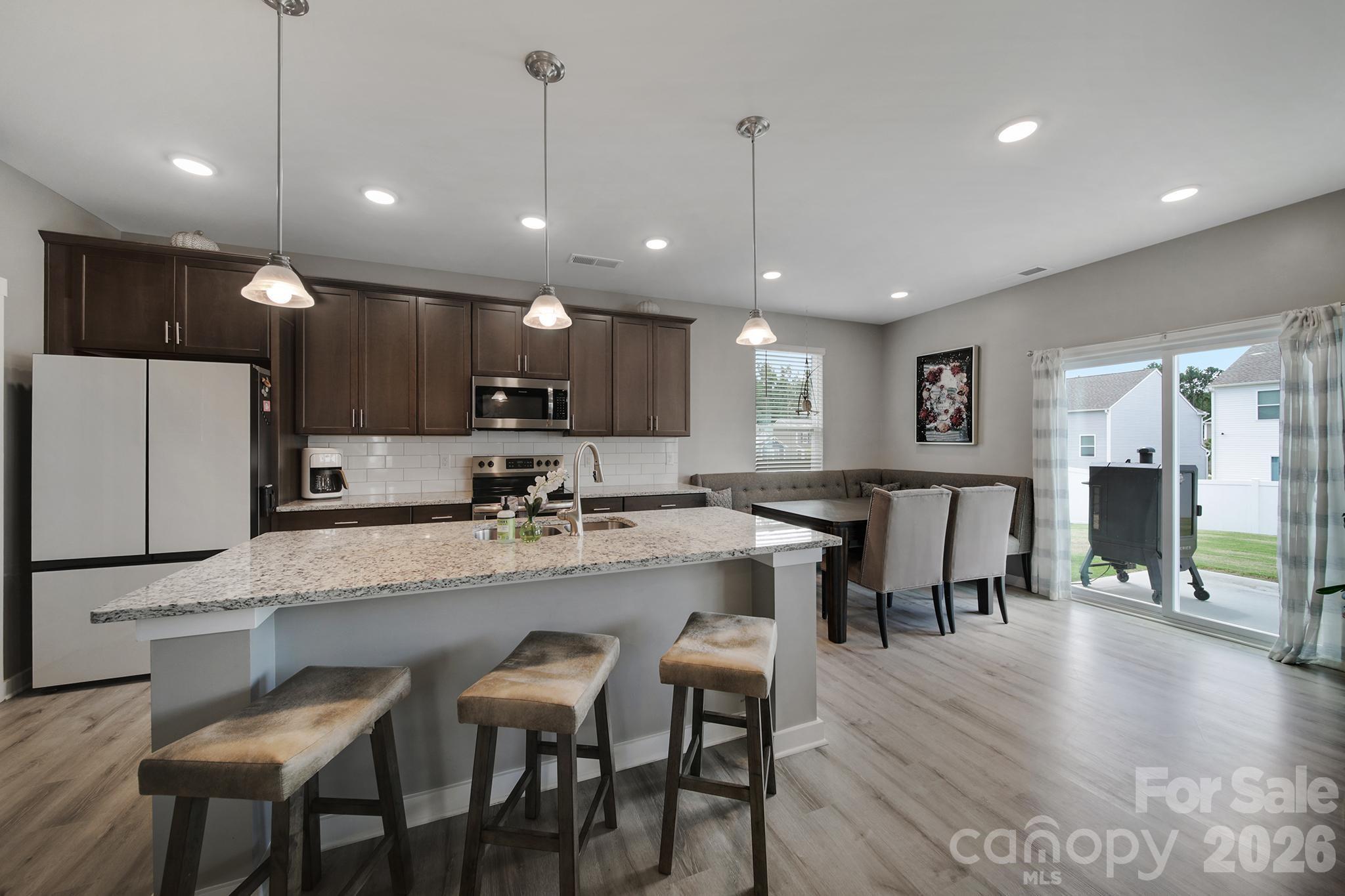 Single Family Residence at 644 Synclaire Place, Rock Hill, photo 14 of 38