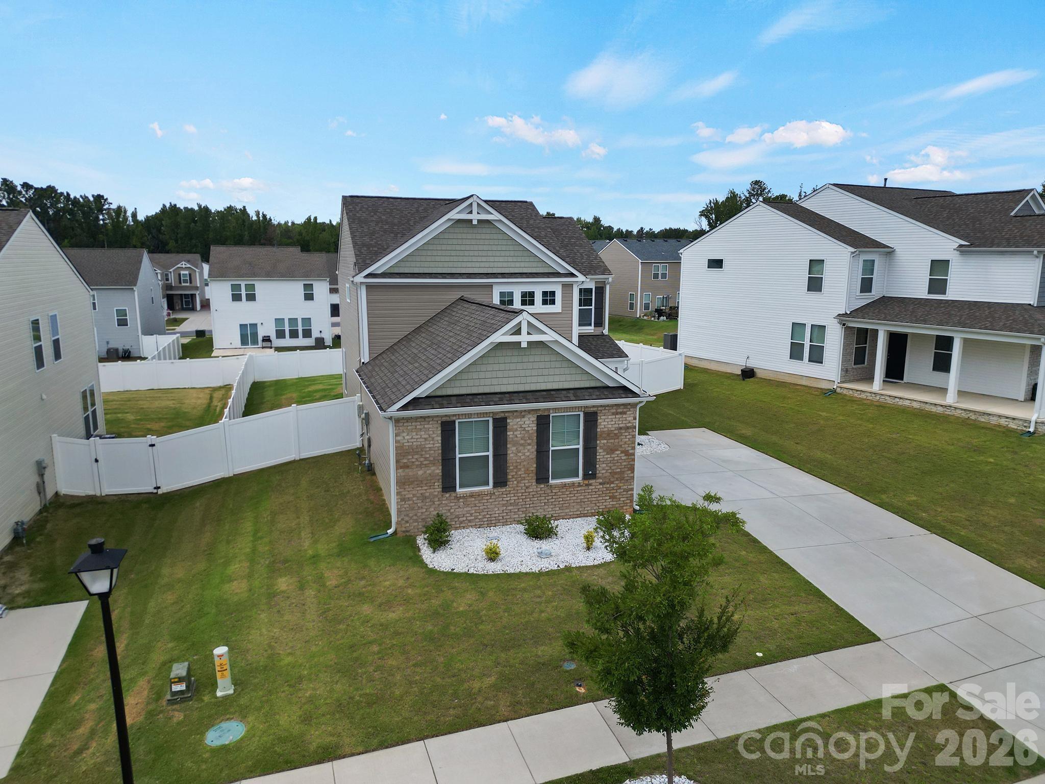 Single Family Residence at 644 Synclaire Place, Rock Hill, photo 30 of 38