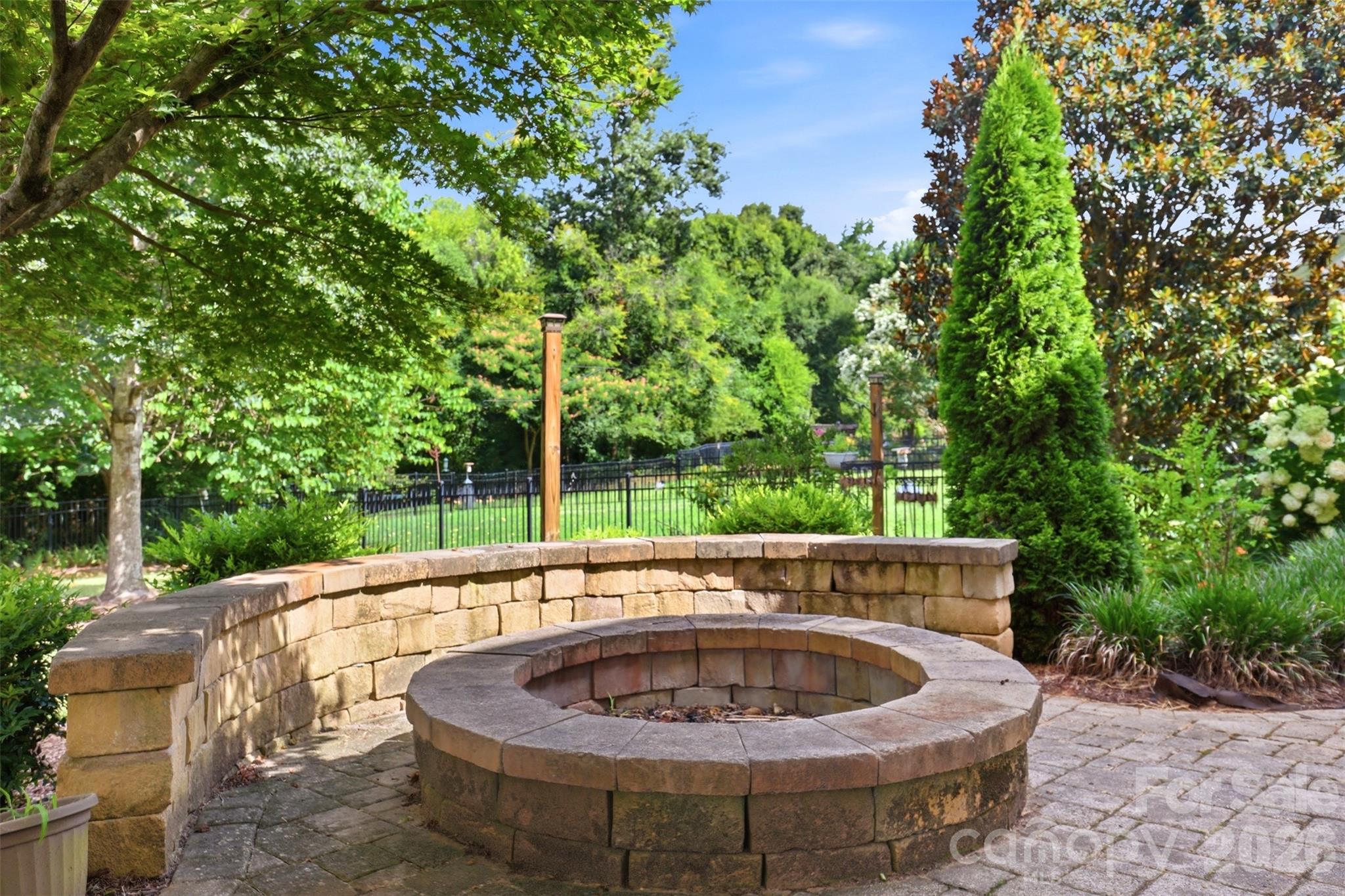 Firepit for those cozy evenings outdoors - 1507 Belmont Stakes Avenue, Indian Trail