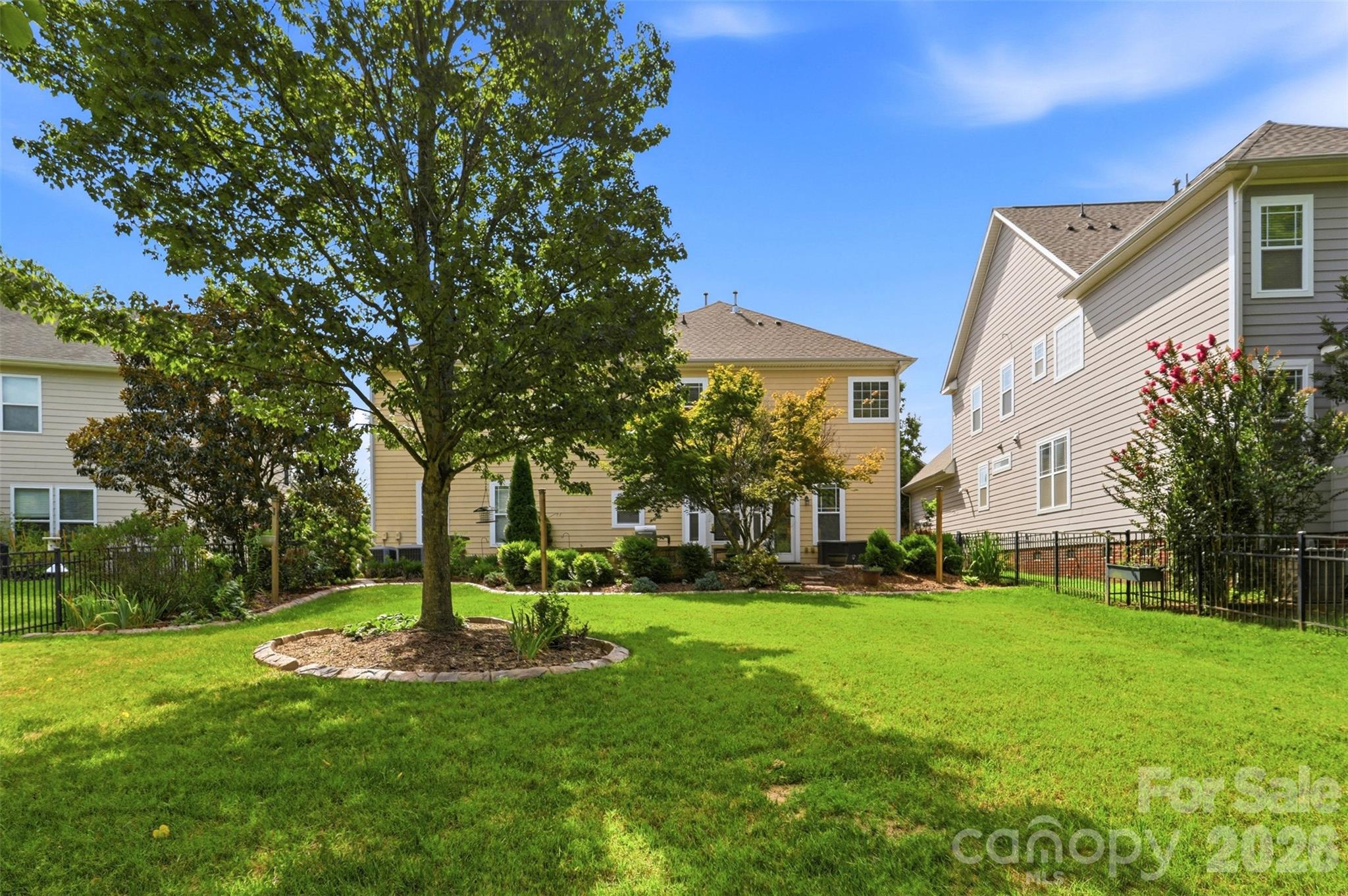 Huge backyard for all your outdoor events - 1507 Belmont Stakes Avenue, Indian Trail