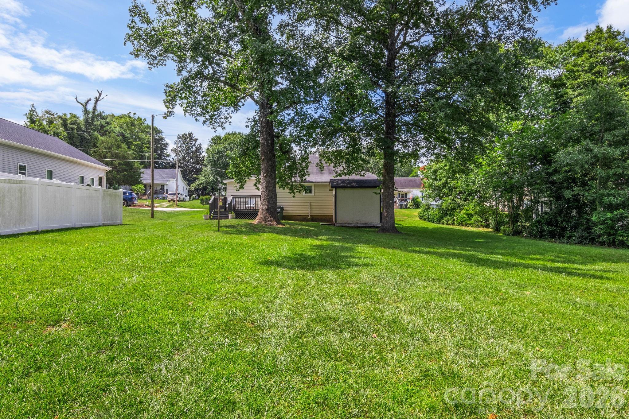 Single Family Residence at 108 Richland Street, Clover, photo 24 of 29