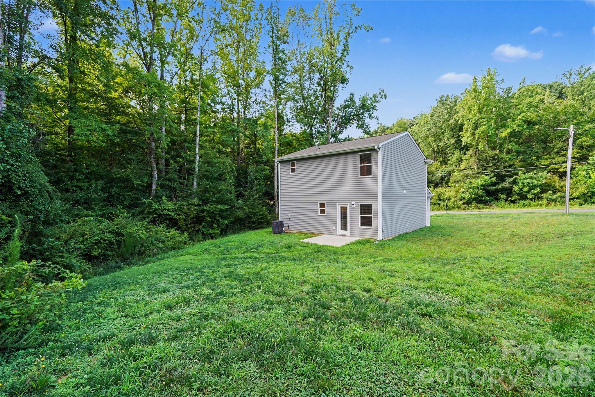 Single Family Residence at 2231 Beauty Street, Statesville, photo 15 of 17