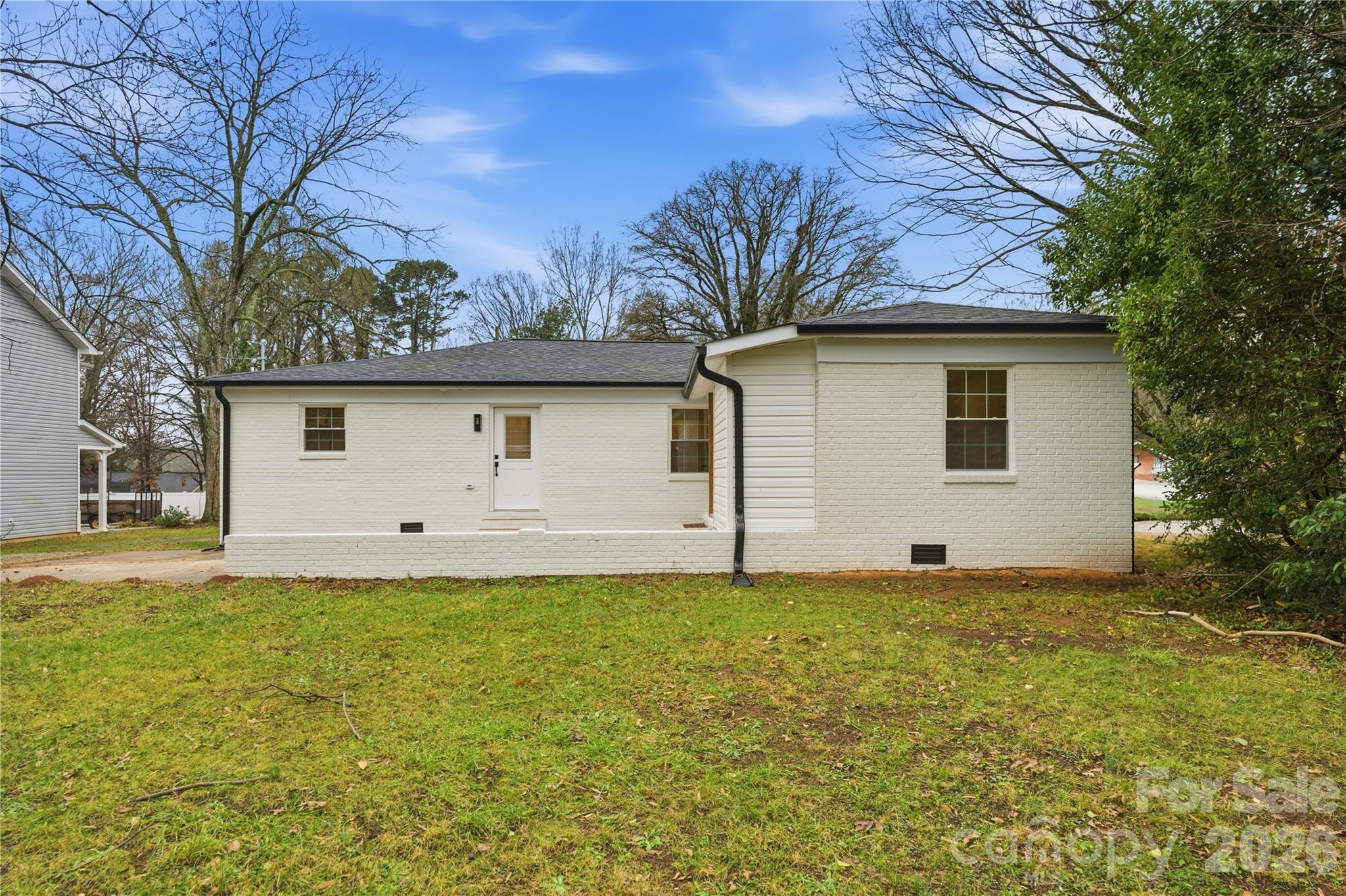 Single Family Residence at 523 Biltmore Street, Mooresville, photo 20 of 23