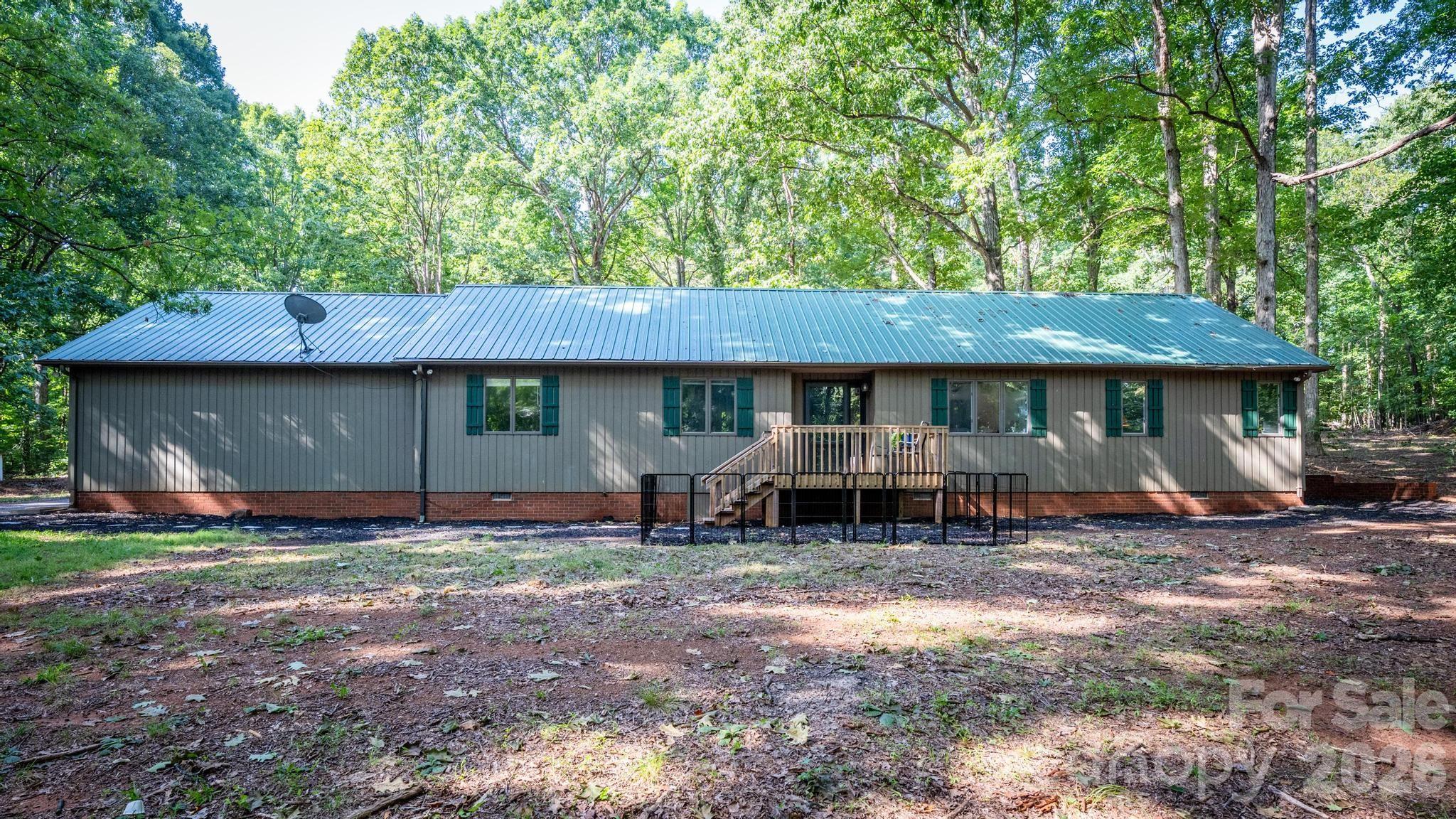 Single Family Residence at 272 Massey Deal Road, Statesville
