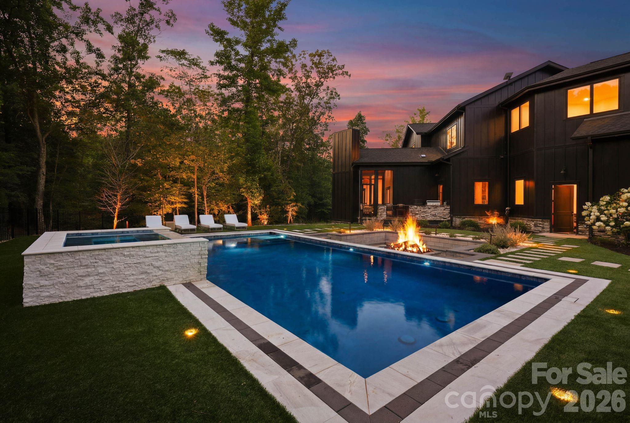 Single Family Residence at 6632 Old Settlers Road, Waxhaw, photo 9 of 48