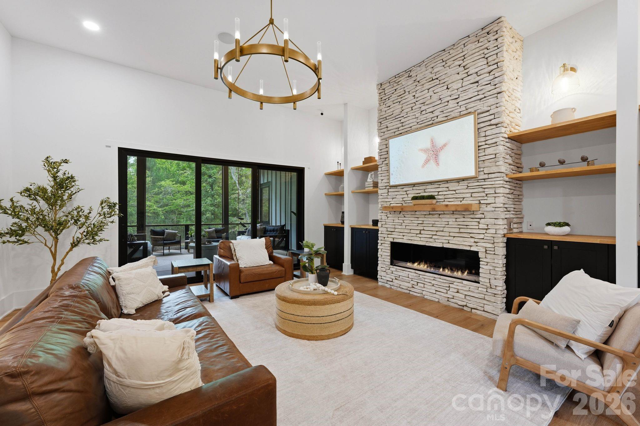 Single Family Residence at 6632 Old Settlers Road, Waxhaw, photo 14 of 48