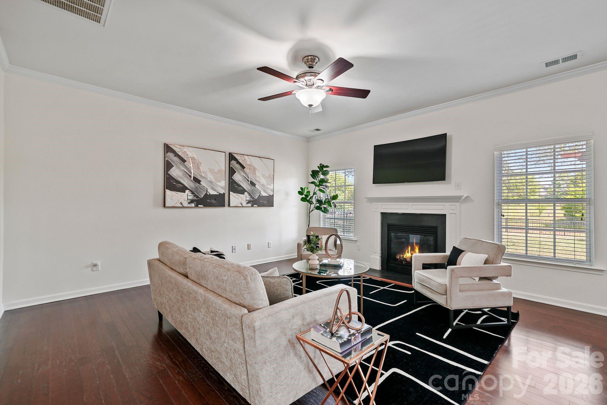 Single Family Residence at 17319 Silas Place Drive, Davidson, photo 14 of 33