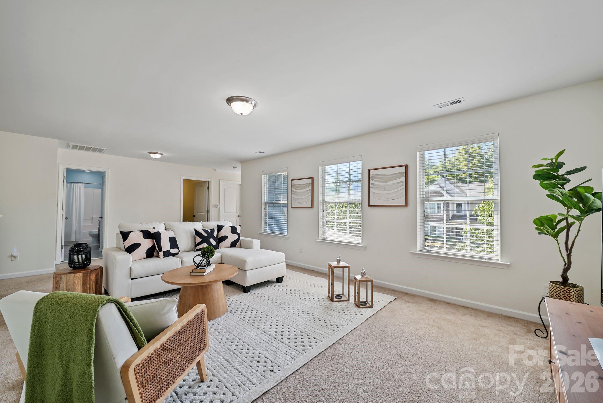 Single Family Residence at 17319 Silas Place Drive, Davidson, photo 18 of 33