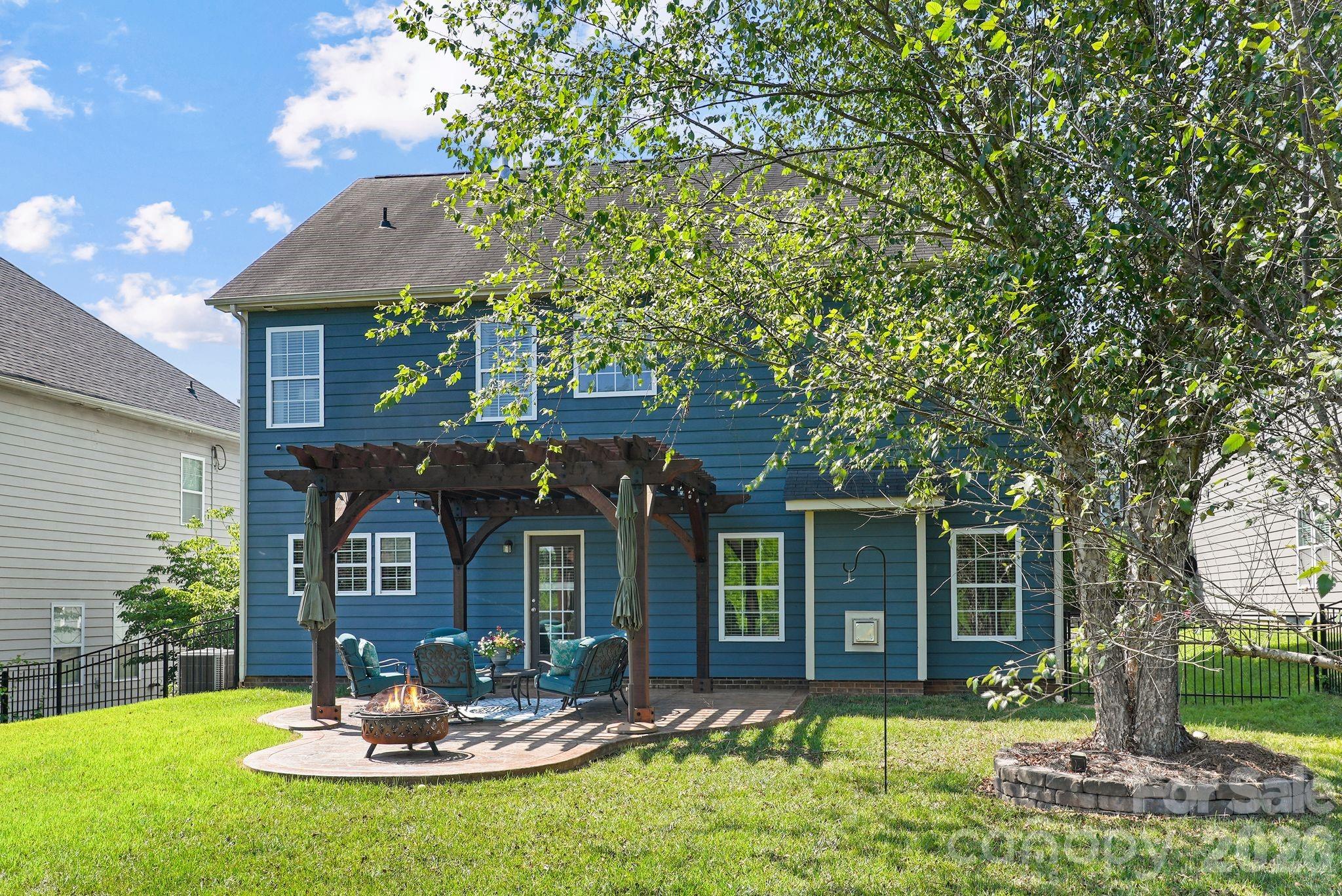 Single Family Residence at 17319 Silas Place Drive, Davidson, photo 32 of 33