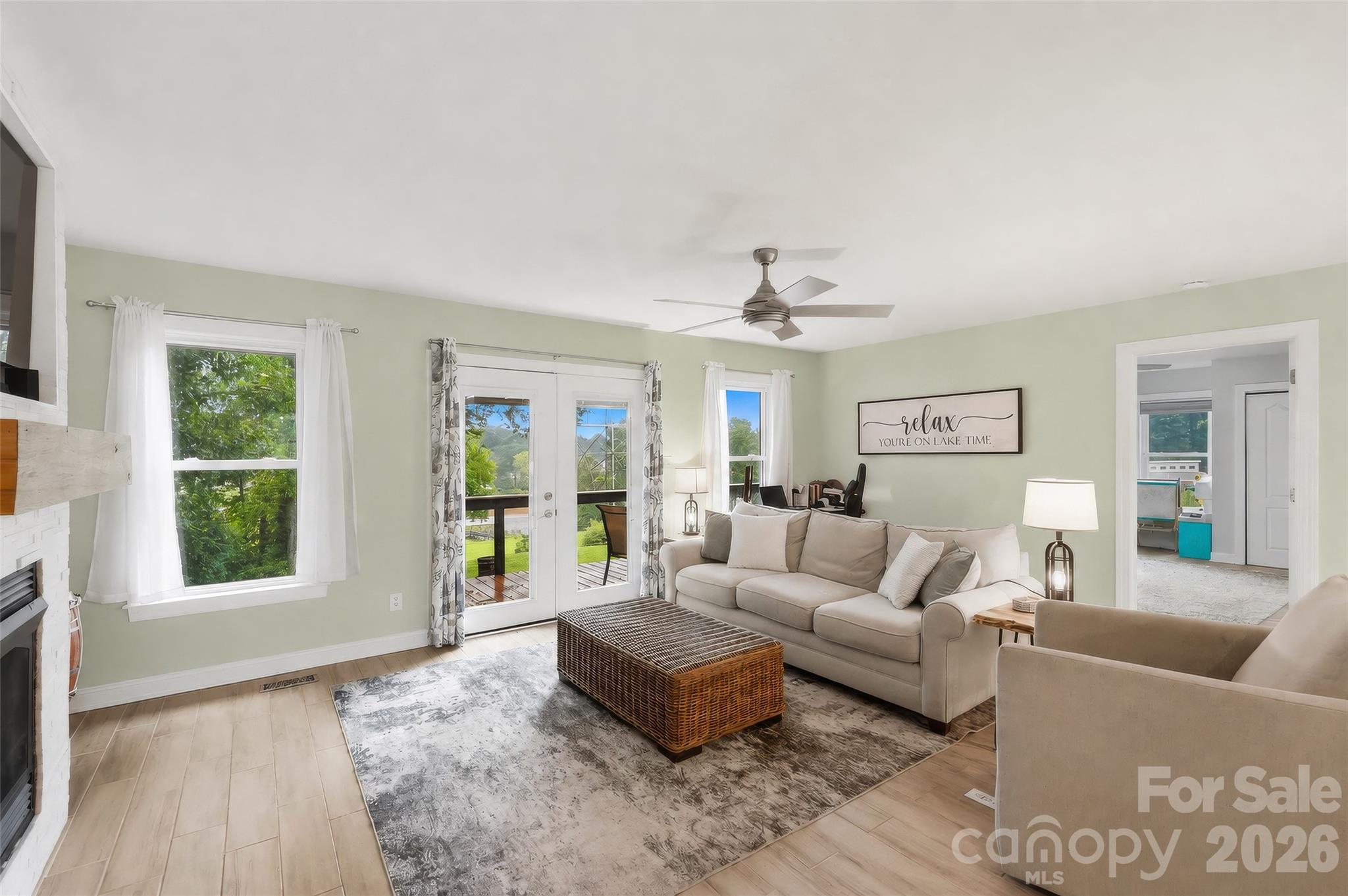 Single Family Residence at 4750 Lazy Lane, Denver, photo 11 of 38