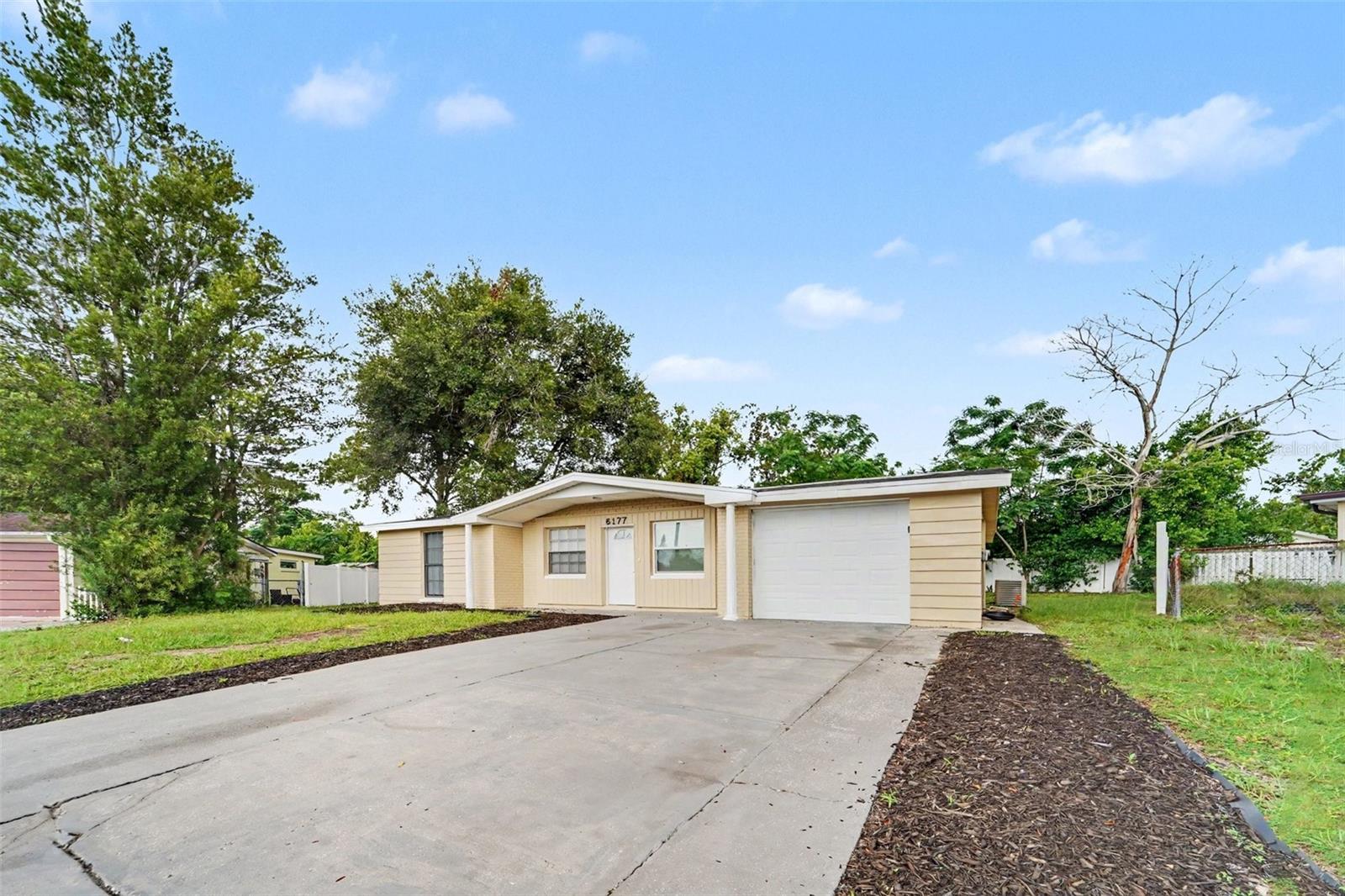 Single Family Residence at 6177 MAPLEWOOD DR, NEW PORT RICHEY, photo 2 of 20