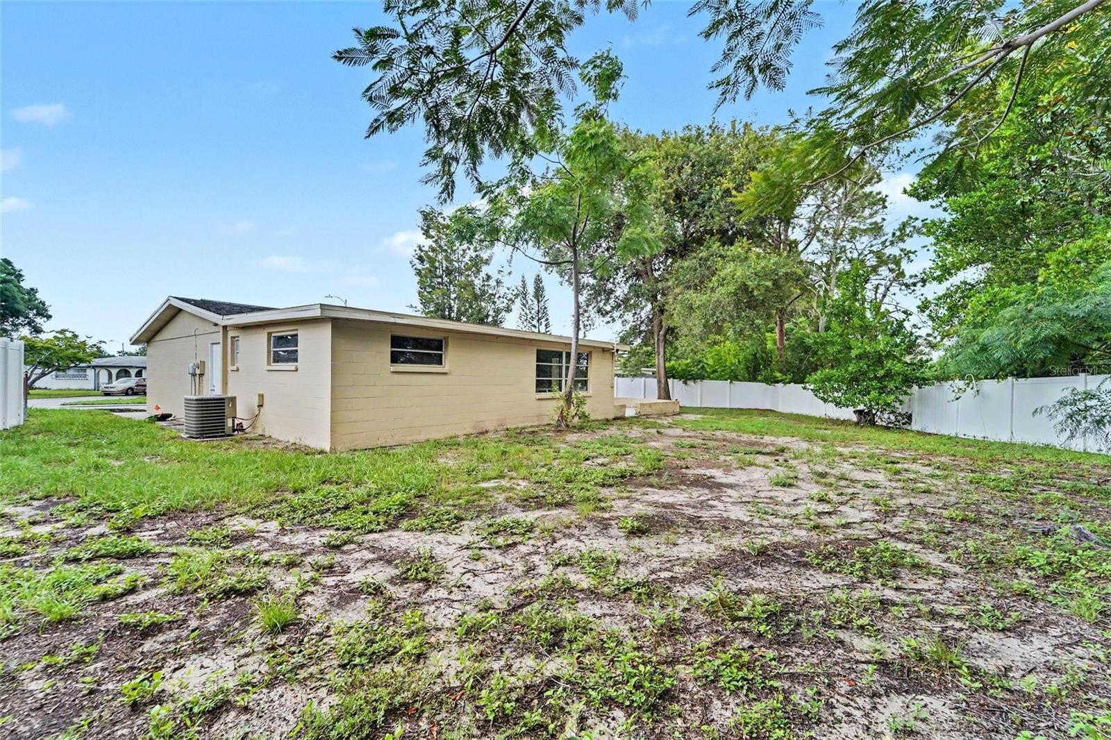 Single Family Residence at 6177 MAPLEWOOD DR, NEW PORT RICHEY, photo 18 of 20
